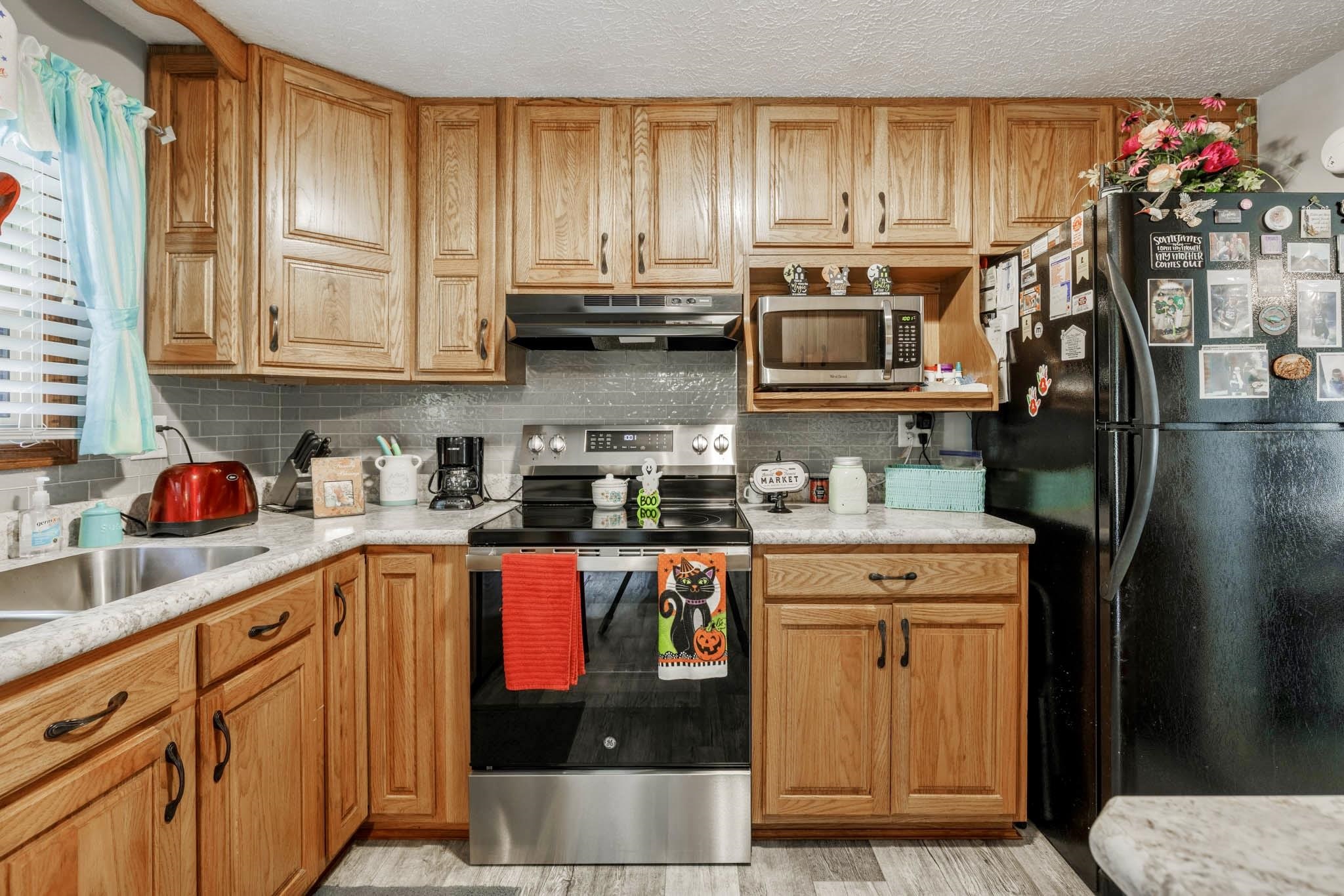 4760 Hawesville Easton Rd, Reynolds Station, Kentucky 42368, 3 Bedrooms Bedrooms, ,1 BathroomBathrooms,Manufactured Home,For Sale,Hawesville Easton Rd,91777