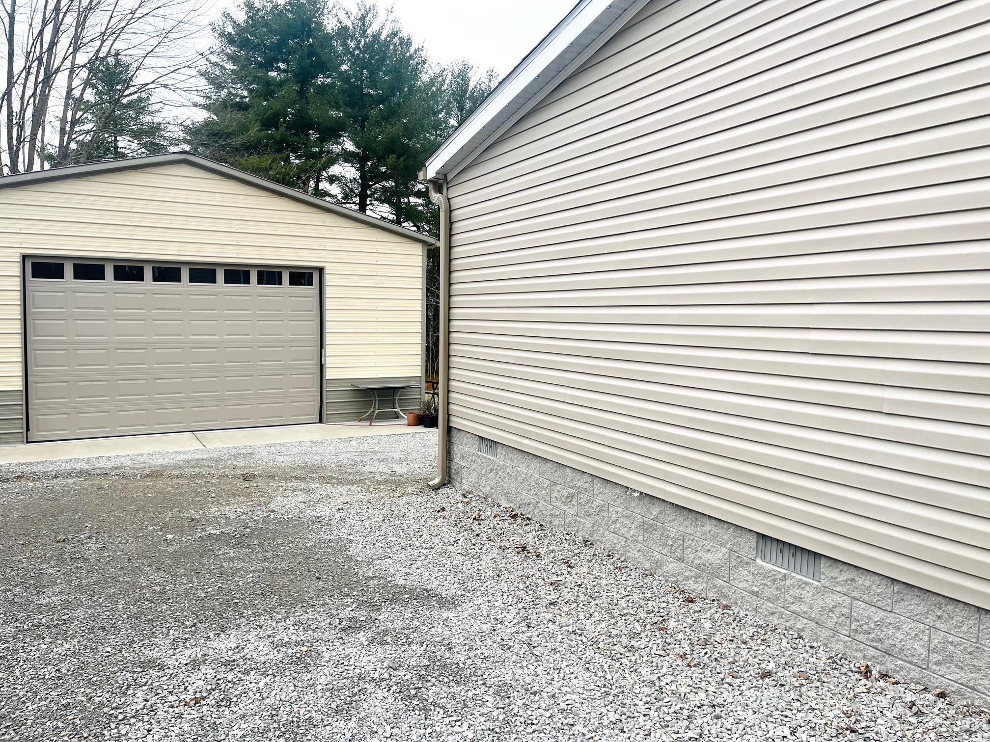 31 Friendship Rd., Falls of Rough, Kentucky 40119, 3 Bedrooms Bedrooms, ,2 BathroomsBathrooms,Single Family Residence,For Sale,Friendship Rd.,91778