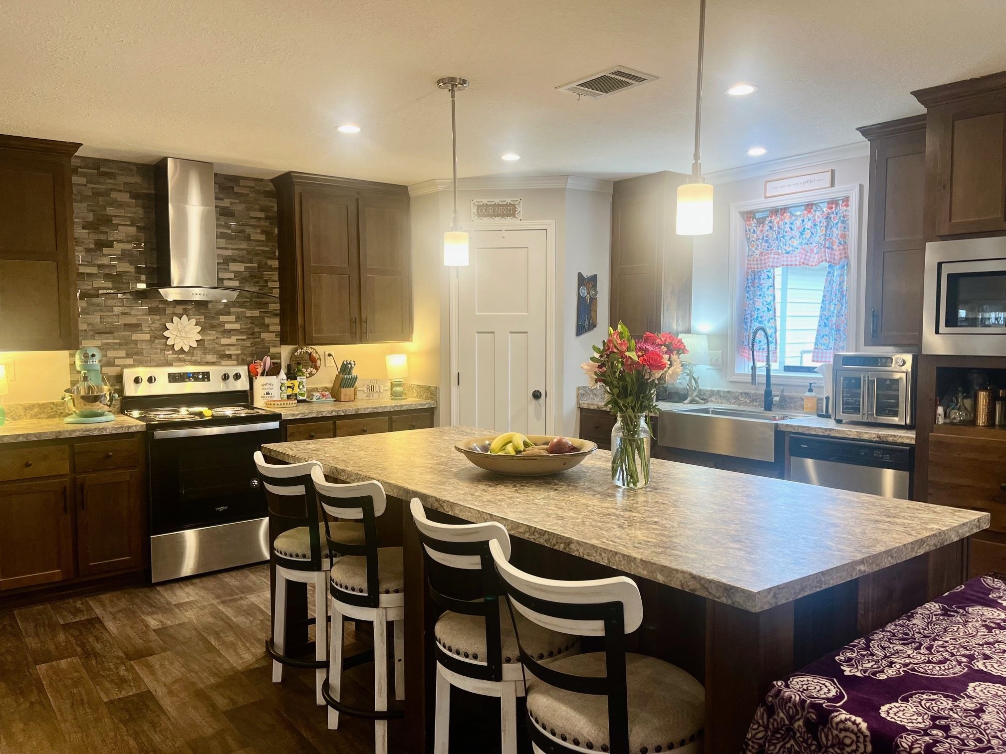 31 Friendship Rd., Falls of Rough, Kentucky 40119, 3 Bedrooms Bedrooms, ,2 BathroomsBathrooms,Single Family Residence,For Sale,Friendship Rd.,91778