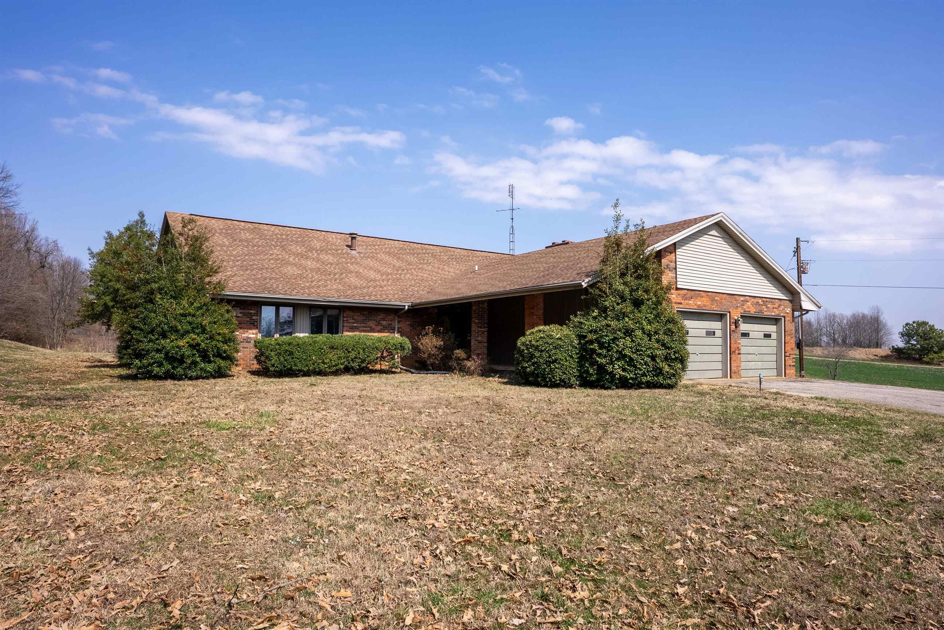 10565 State Route 81, Utica, Kentucky 42376, 5 Bedrooms Bedrooms, ,2 BathroomsBathrooms,Farm,For Sale,State Route 81,91781