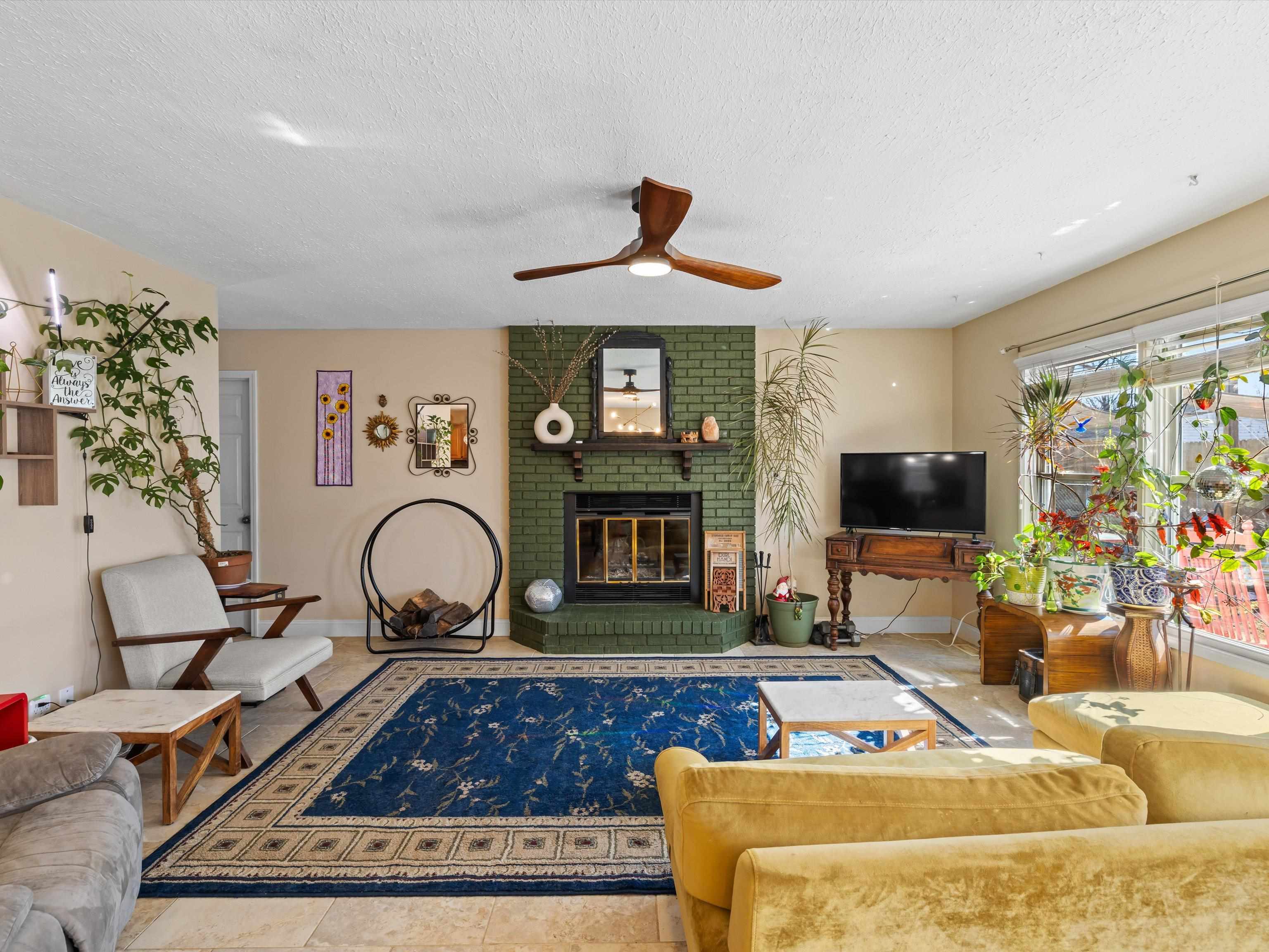 2224 Twenty Grand Avenue, Owensboro, Kentucky 42301, 3 Bedrooms Bedrooms, ,2 BathroomsBathrooms,Single Family Residence,For Sale,Twenty Grand Avenue,91782