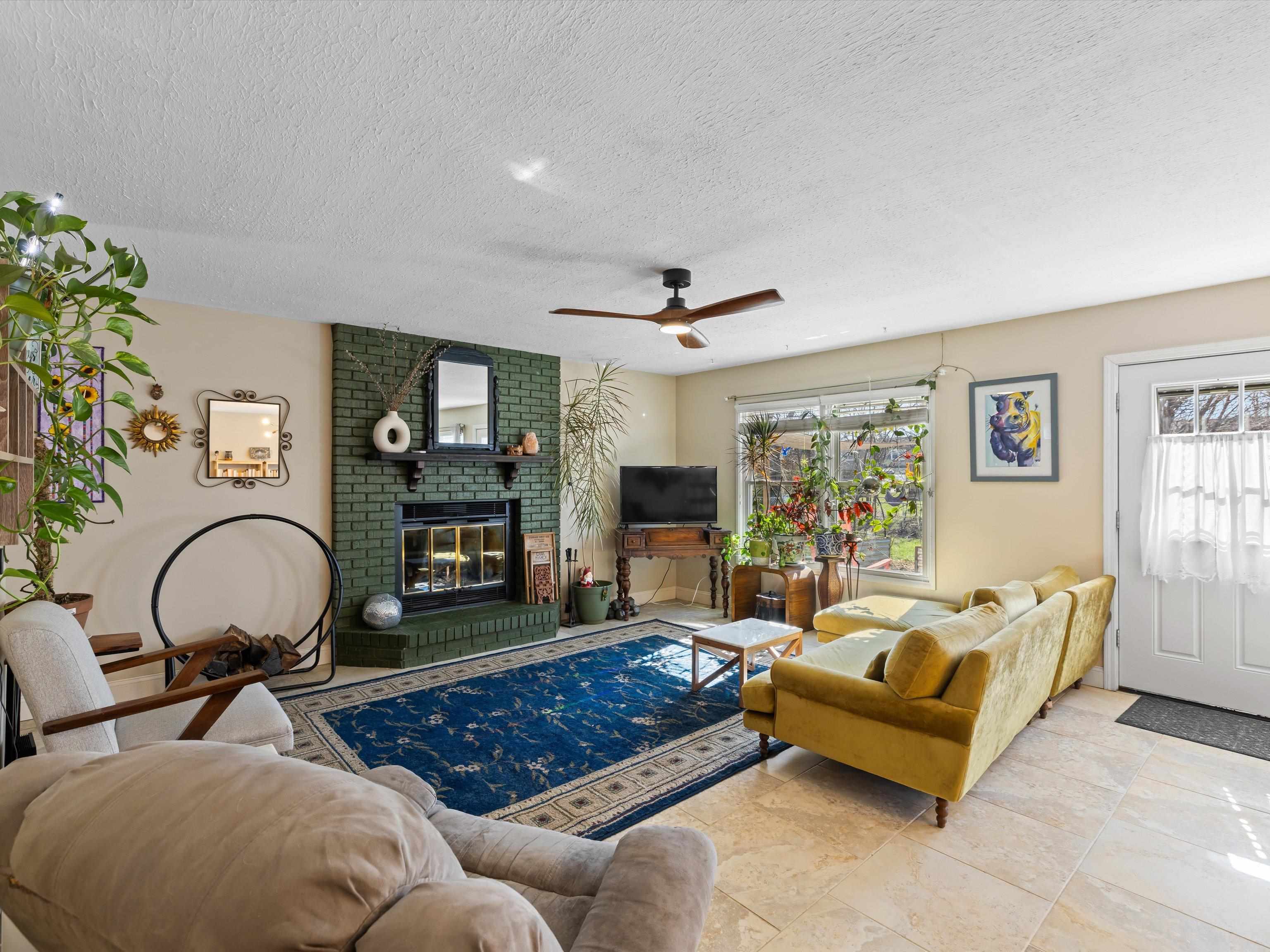 2224 Twenty Grand Avenue, Owensboro, Kentucky 42301, 3 Bedrooms Bedrooms, ,2 BathroomsBathrooms,Single Family Residence,For Sale,Twenty Grand Avenue,91782