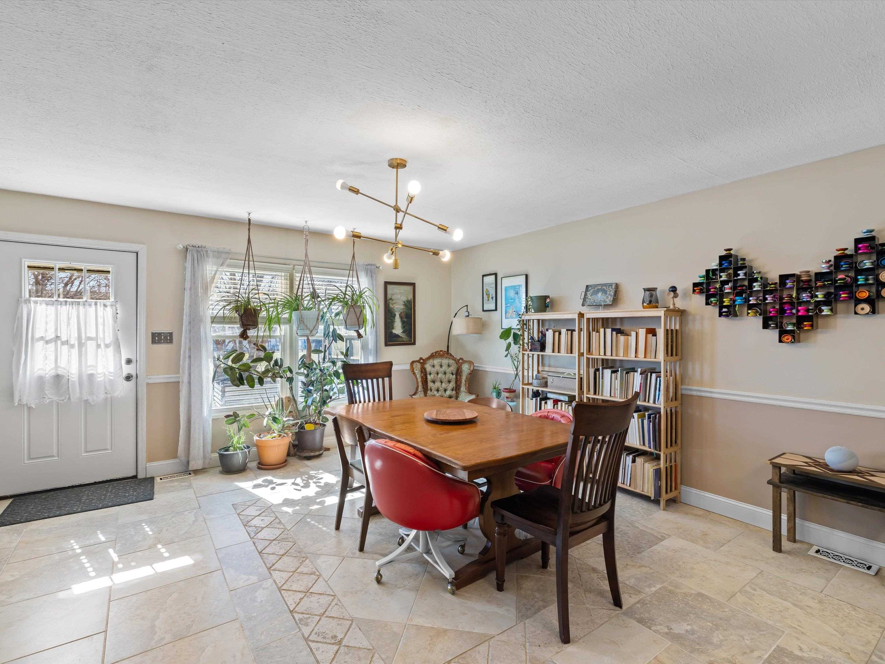 2224 Twenty Grand Avenue, Owensboro, Kentucky 42301, 3 Bedrooms Bedrooms, ,2 BathroomsBathrooms,Single Family Residence,For Sale,Twenty Grand Avenue,91782