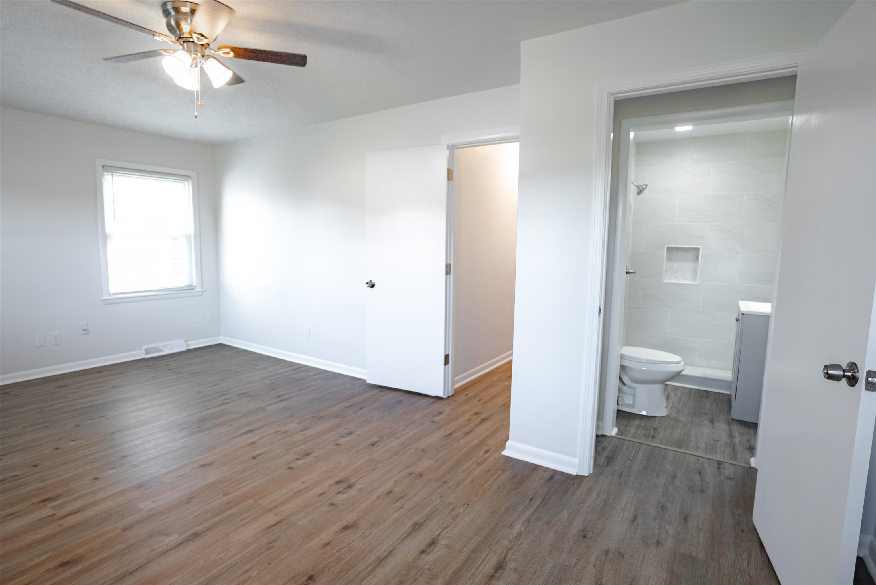 2504 Baylor Place, Owensboro, Kentucky 42301, 3 Bedrooms Bedrooms, ,2 BathroomsBathrooms,Single Family Residence,For Sale,Baylor Place,91784
