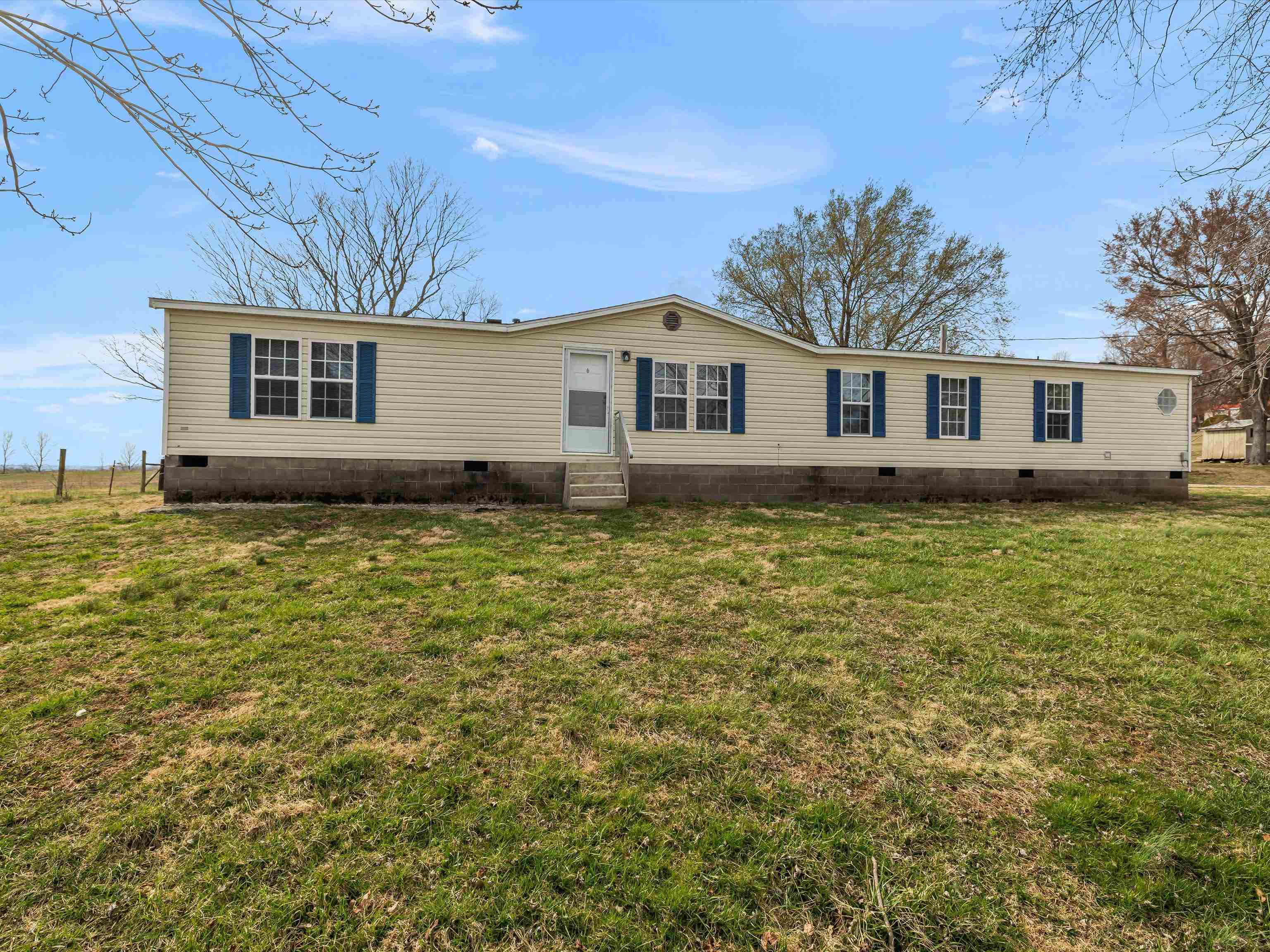 1025 Buford, Utica, Kentucky 42376, 4 Bedrooms Bedrooms, ,2 BathroomsBathrooms,Manufactured On Land,For Sale,Buford,91786