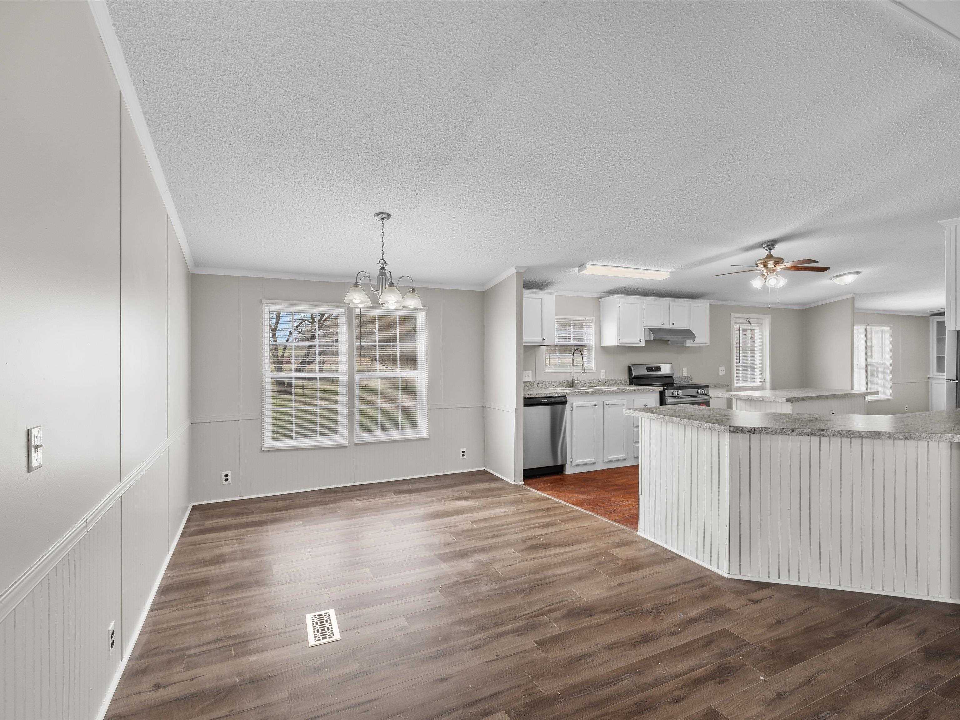 1025 Buford, Utica, Kentucky 42376, 4 Bedrooms Bedrooms, ,2 BathroomsBathrooms,Manufactured On Land,For Sale,Buford,91786