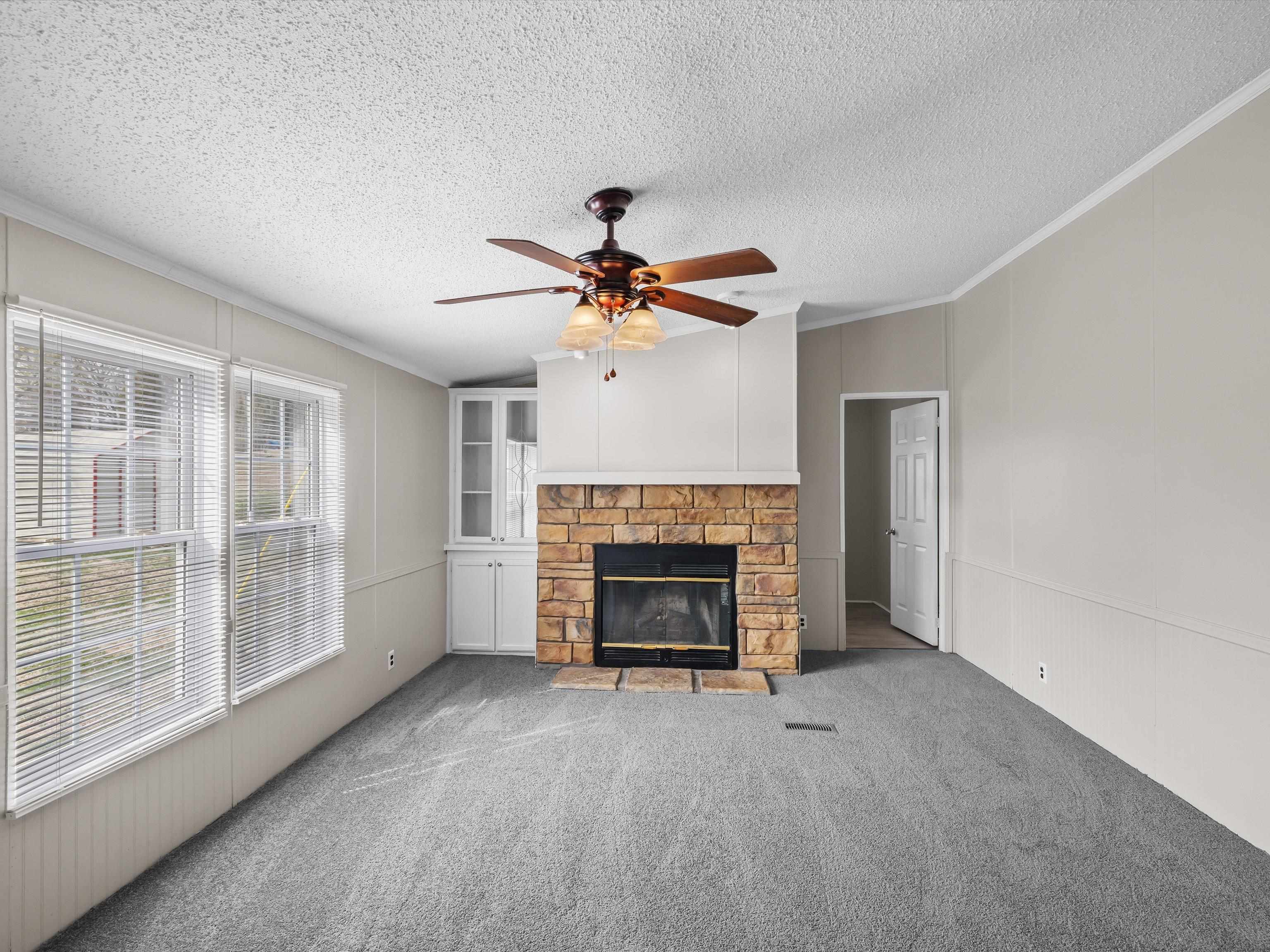 1025 Buford, Utica, Kentucky 42376, 4 Bedrooms Bedrooms, ,2 BathroomsBathrooms,Manufactured On Land,For Sale,Buford,91786