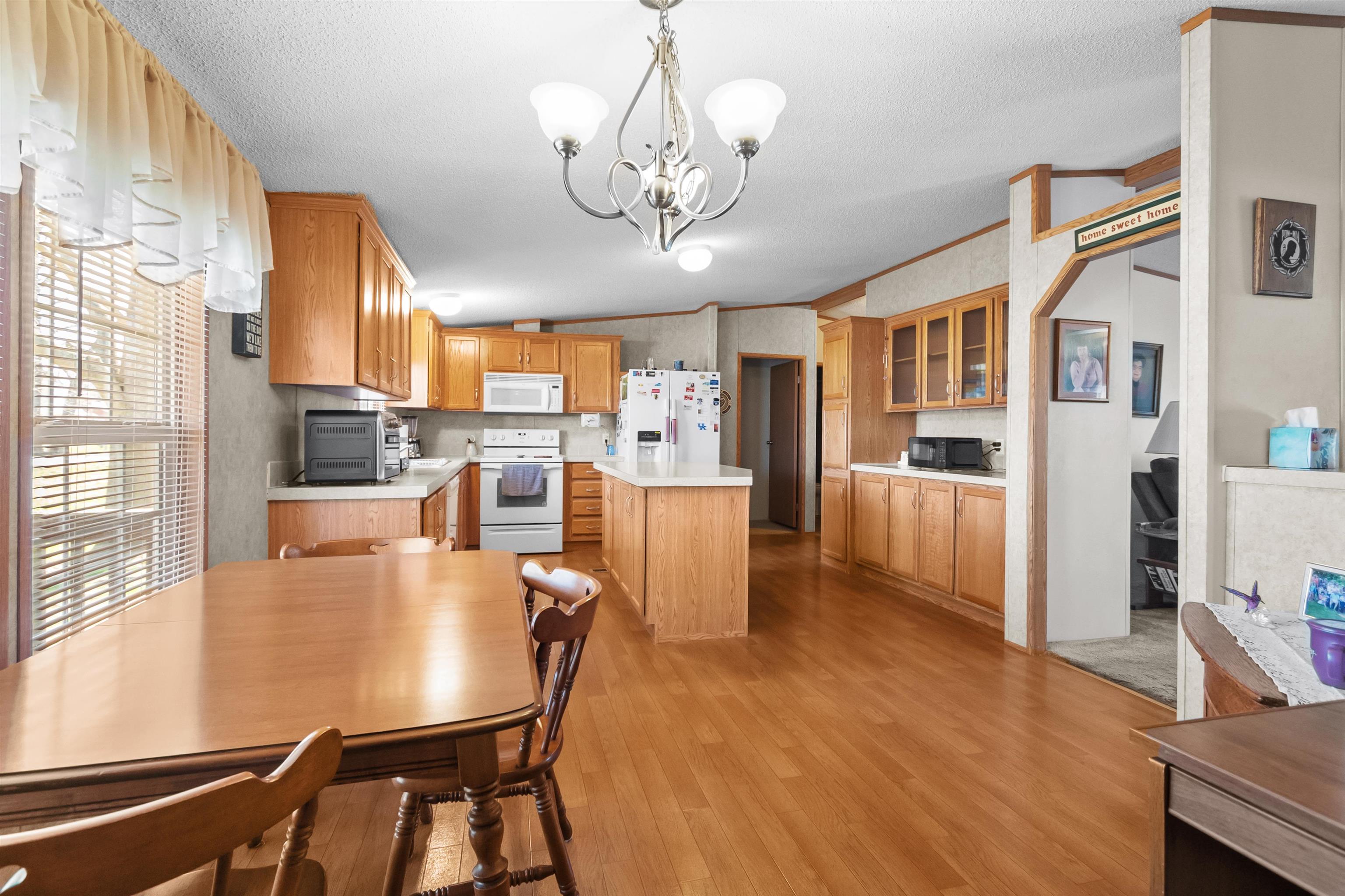 1000 Worthington Road, Owensboro, Kentucky 42301, 3 Bedrooms Bedrooms, ,2 BathroomsBathrooms,Manufactured Home,For Sale,Worthington Road,91794