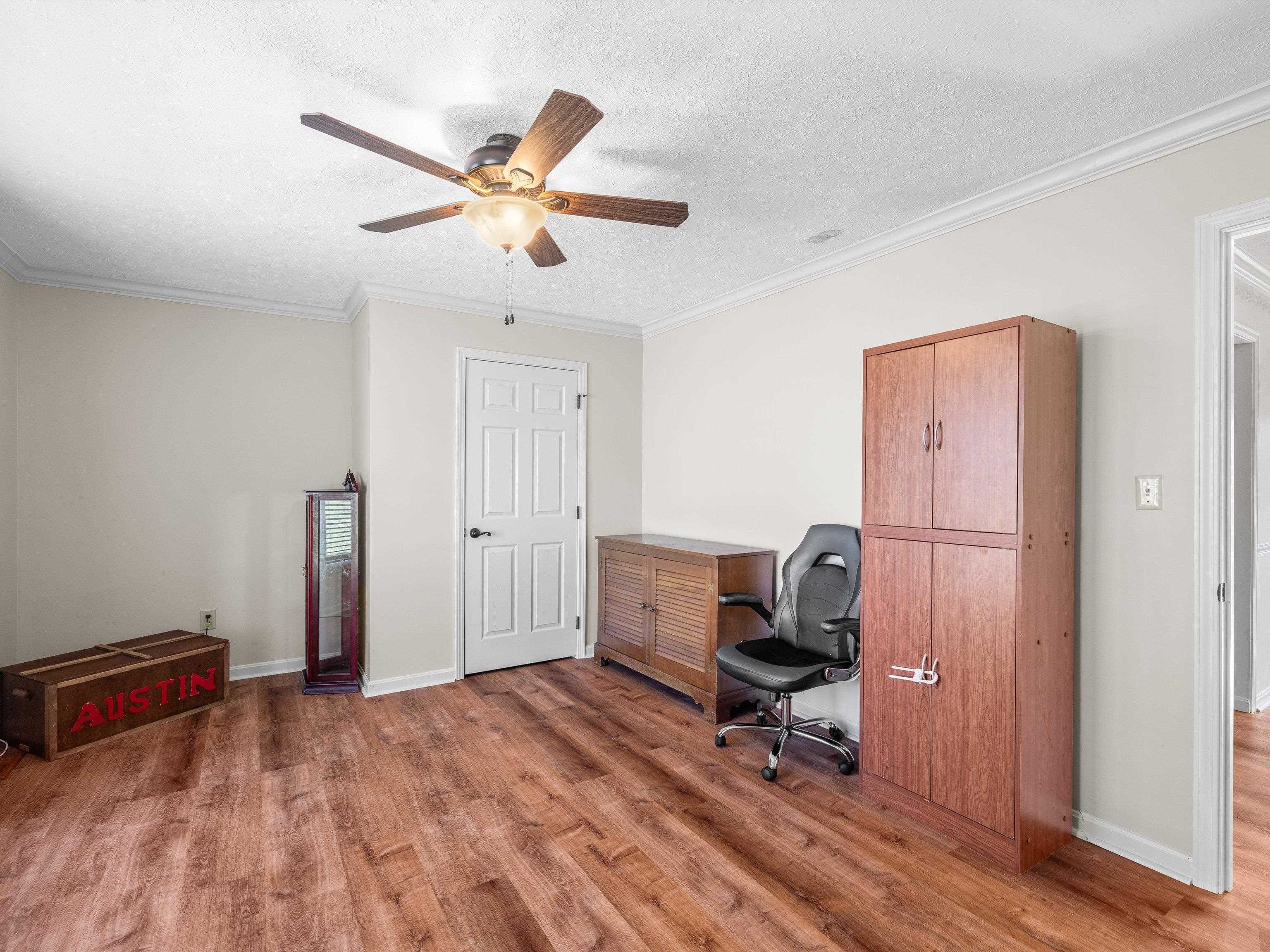 2309 Becklynn Drive, Owensboro, Kentucky 42303, 4 Bedrooms Bedrooms, ,2 BathroomsBathrooms,Single Family Residence,For Sale,Becklynn Drive,91796