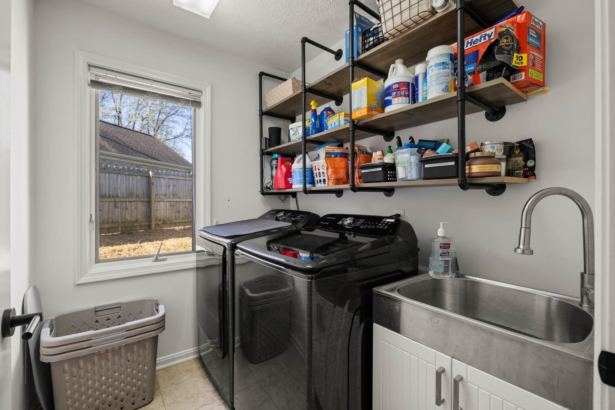 3210 Steeplechase, Owensboro, Kentucky 42303, 3 Bedrooms Bedrooms, ,2 BathroomsBathrooms,Single Family Residence,For Sale,Steeplechase,91797