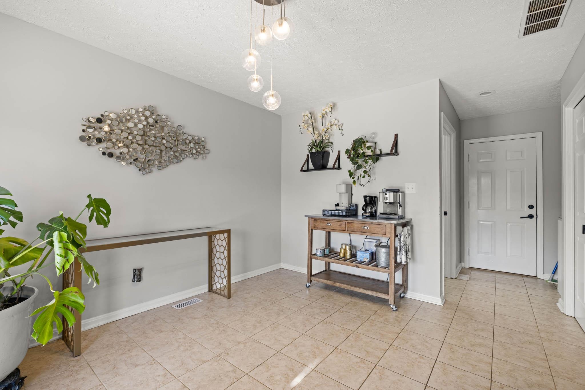 3210 Steeplechase, Owensboro, Kentucky 42303, 3 Bedrooms Bedrooms, ,2 BathroomsBathrooms,Single Family Residence,For Sale,Steeplechase,91797