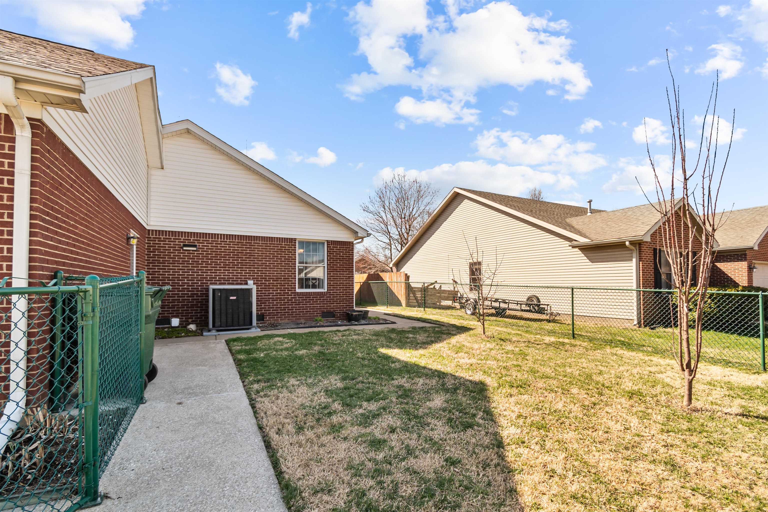 185 Partridge Loop, Owensboro, Kentucky 42301, 3 Bedrooms Bedrooms, ,2 BathroomsBathrooms,Single Family Residence,For Sale,Partridge Loop,91800