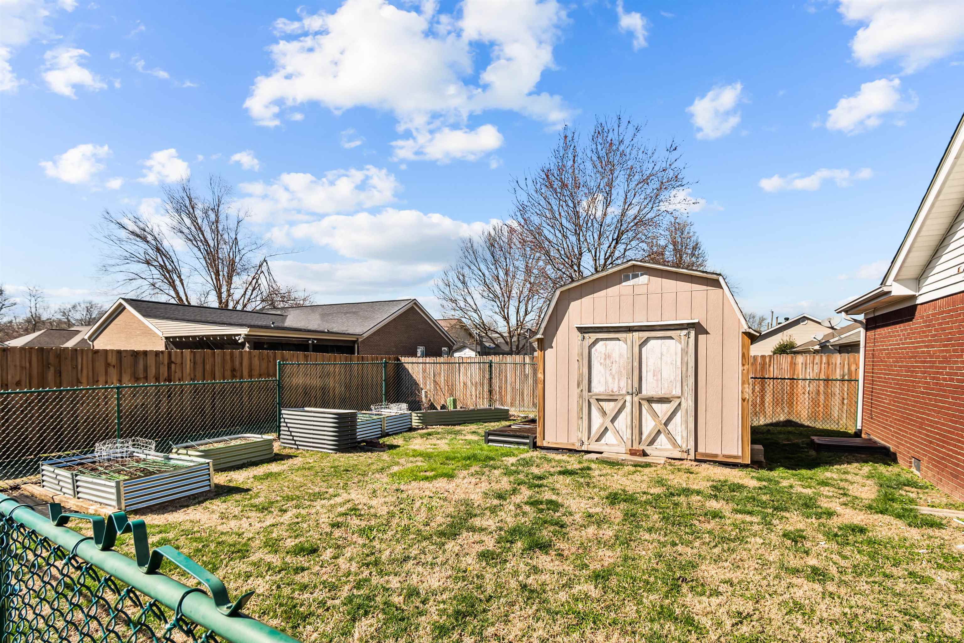 185 Partridge Loop, Owensboro, Kentucky 42301, 3 Bedrooms Bedrooms, ,2 BathroomsBathrooms,Single Family Residence,For Sale,Partridge Loop,91800