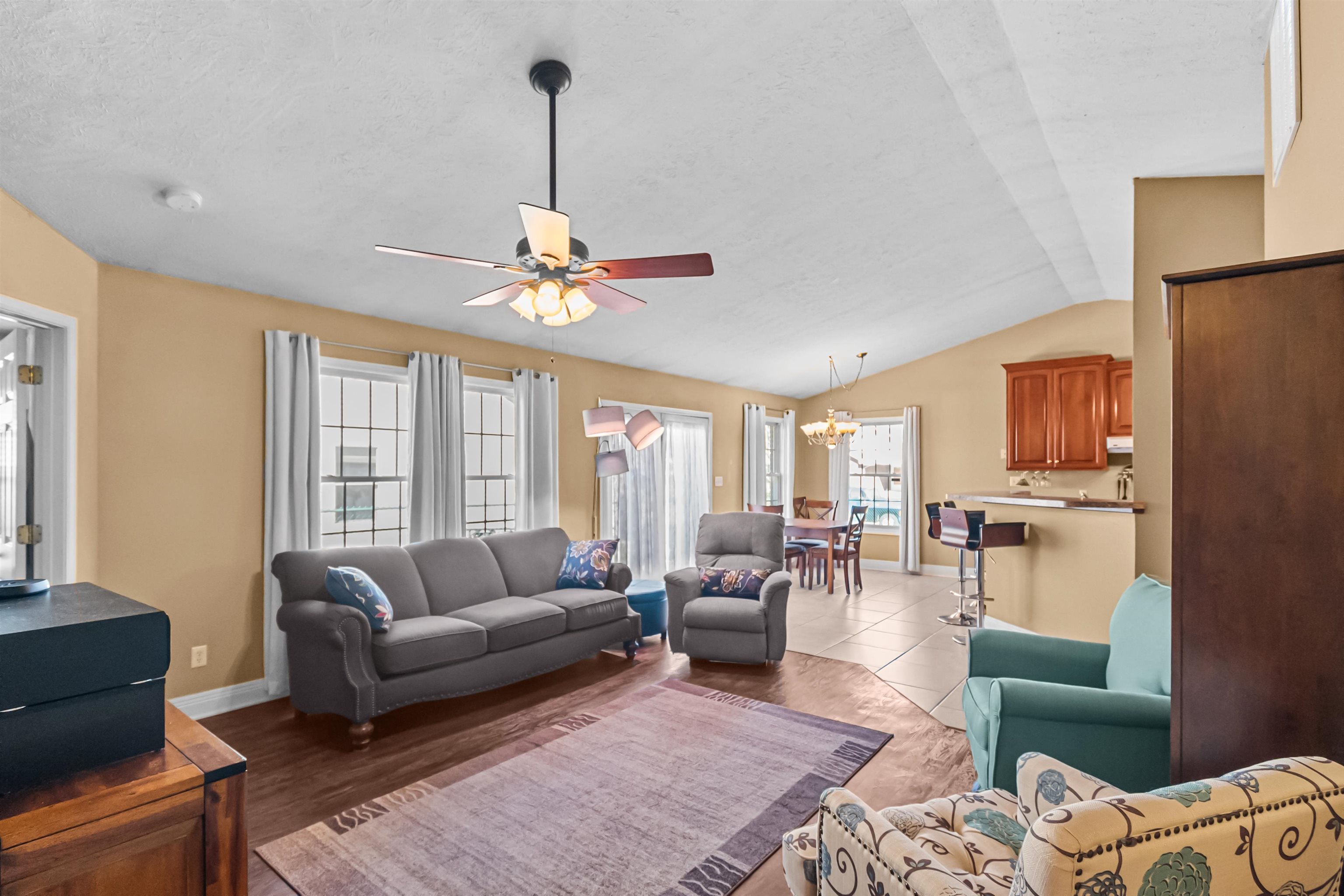 185 Partridge Loop, Owensboro, Kentucky 42301, 3 Bedrooms Bedrooms, ,2 BathroomsBathrooms,Single Family Residence,For Sale,Partridge Loop,91800