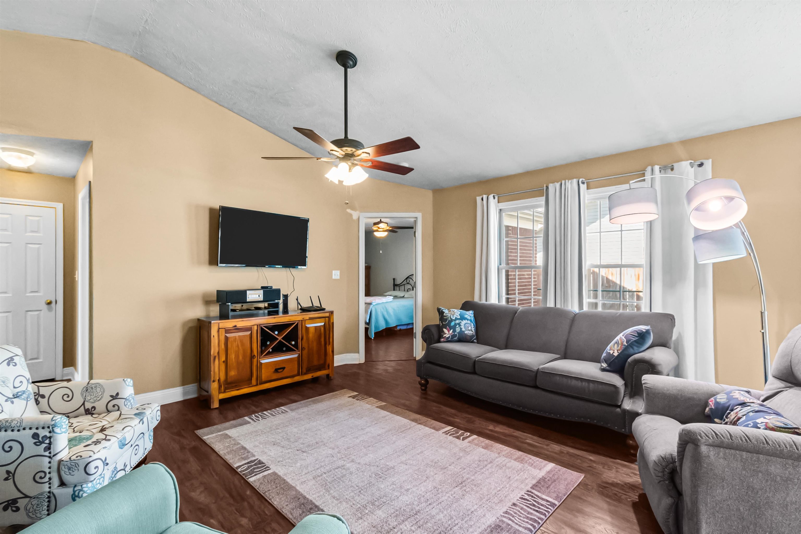 185 Partridge Loop, Owensboro, Kentucky 42301, 3 Bedrooms Bedrooms, ,2 BathroomsBathrooms,Single Family Residence,For Sale,Partridge Loop,91800
