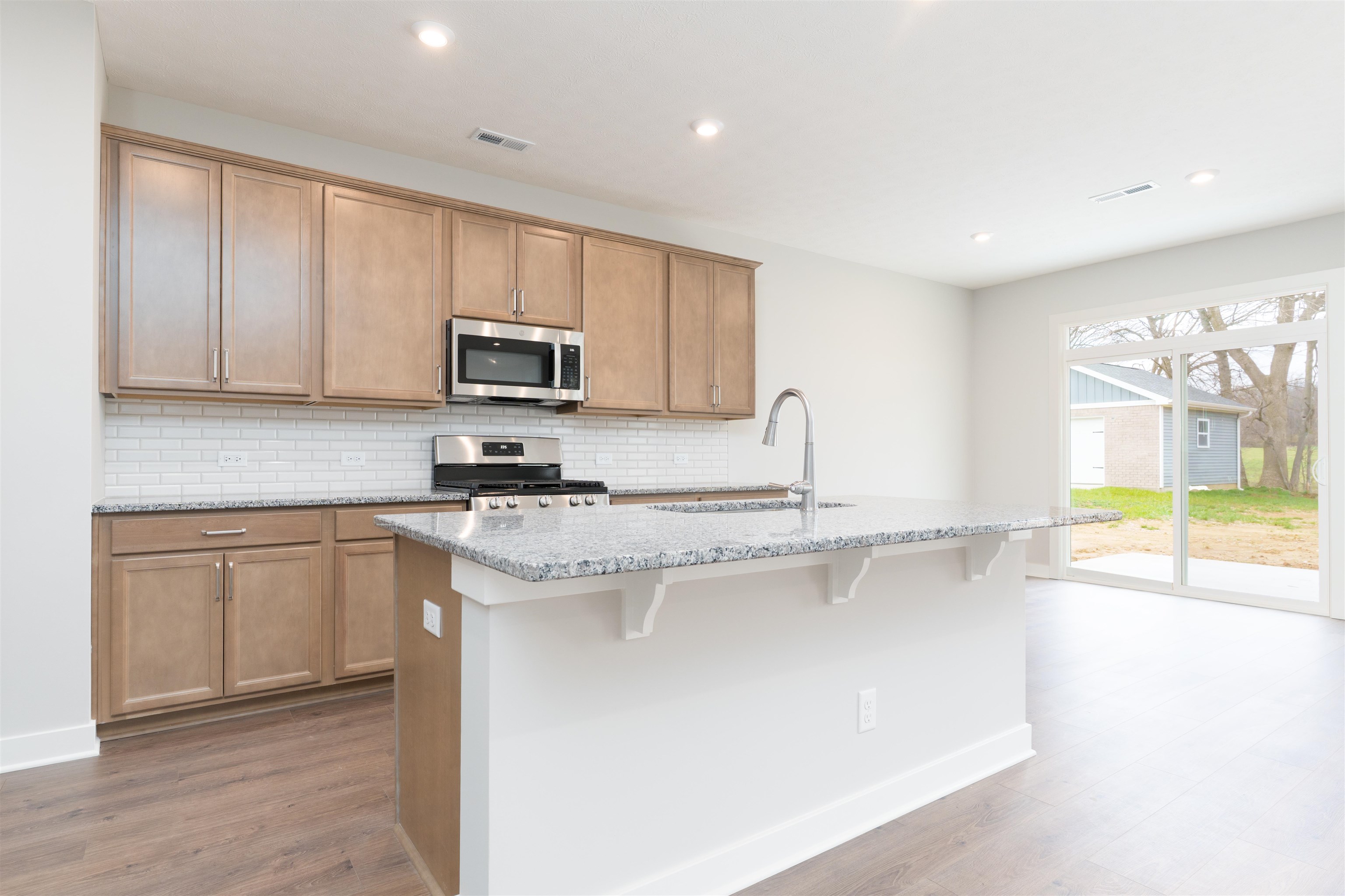 909 Onyx Ln, Owensboro, Kentucky 42301, 3 Bedrooms Bedrooms, ,2 BathroomsBathrooms,Single Family Residence,For Sale,Onyx Ln,91805