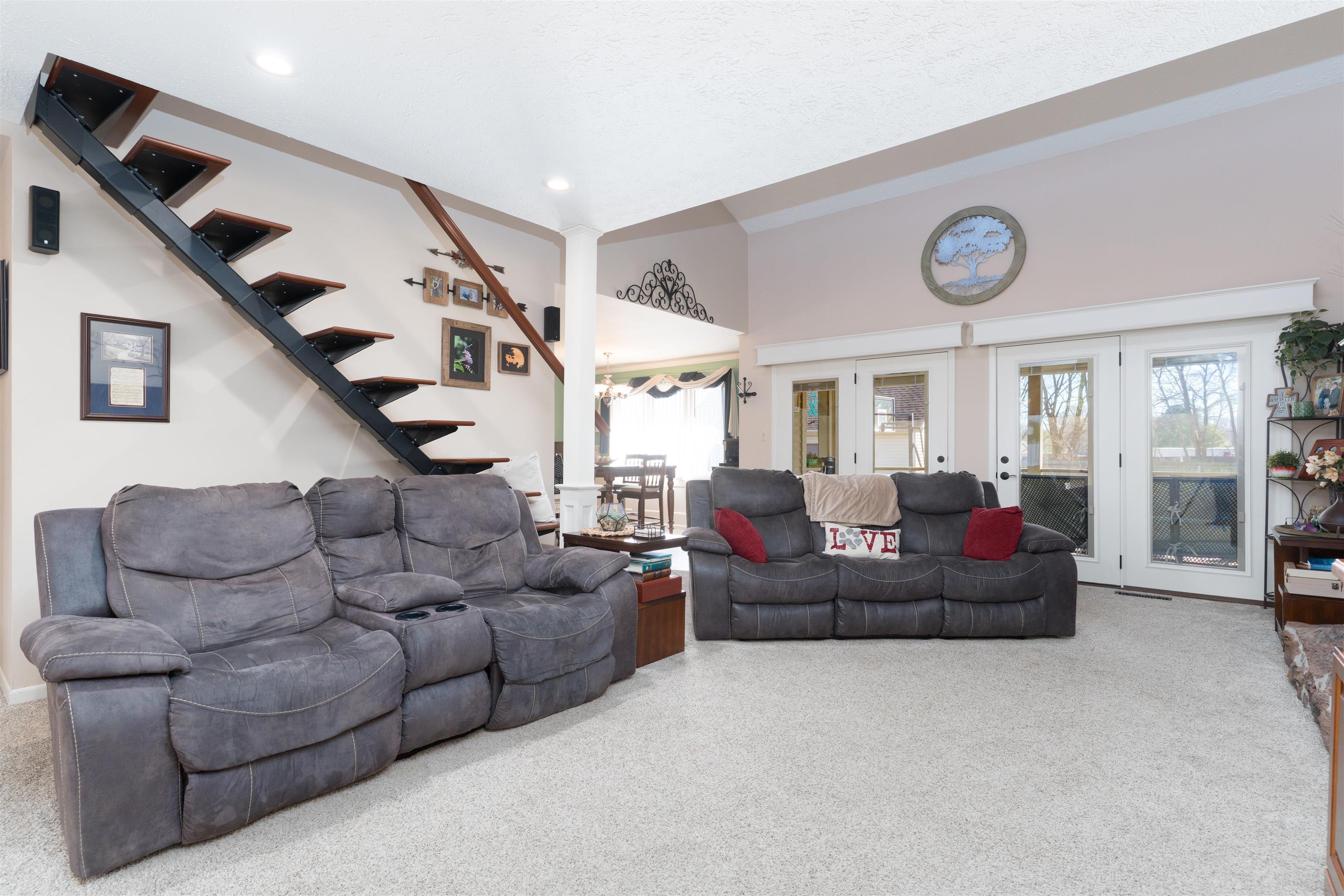 2605 Eastland Dr, Owensboro, Kentucky 42303, 3 Bedrooms Bedrooms, ,2 BathroomsBathrooms,Single Family Residence,For Sale,Eastland Dr,91813