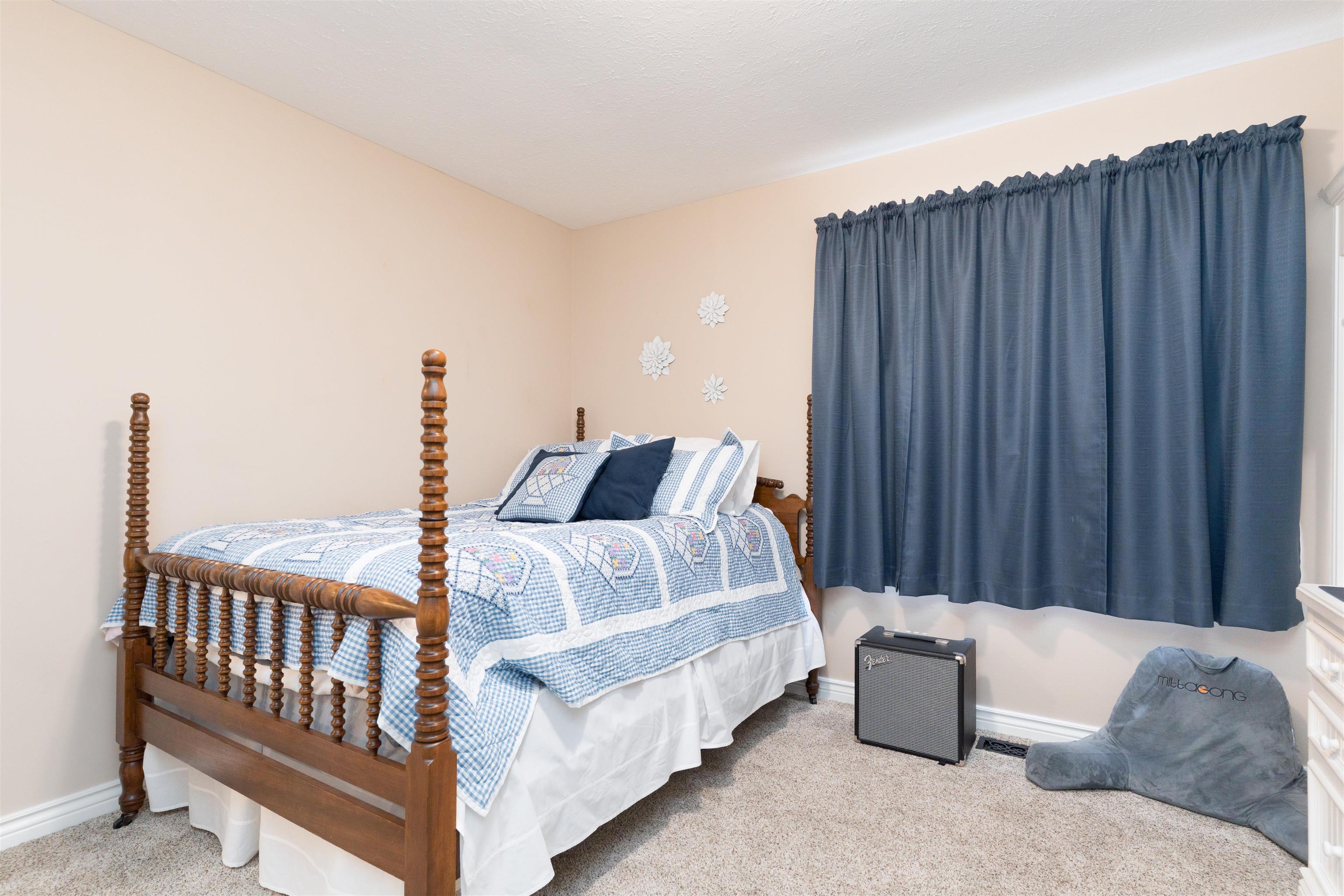 2605 Eastland Dr, Owensboro, Kentucky 42303, 3 Bedrooms Bedrooms, ,2 BathroomsBathrooms,Single Family Residence,For Sale,Eastland Dr,91813