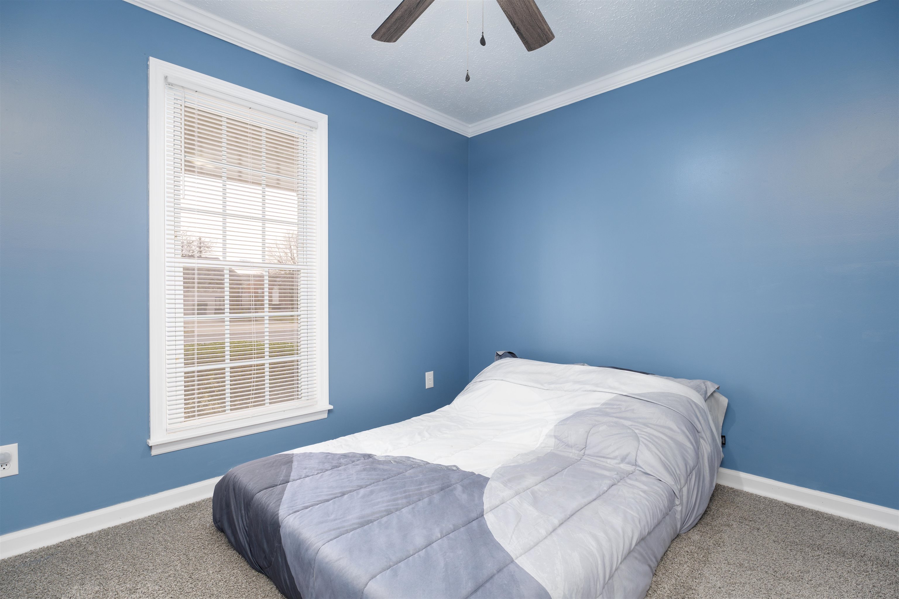 3819 Greenfield Ln, Owensboro, Kentucky 42301, 3 Bedrooms Bedrooms, ,1 BathroomBathrooms,Single Family Residence,For Sale,Greenfield Ln,91821
