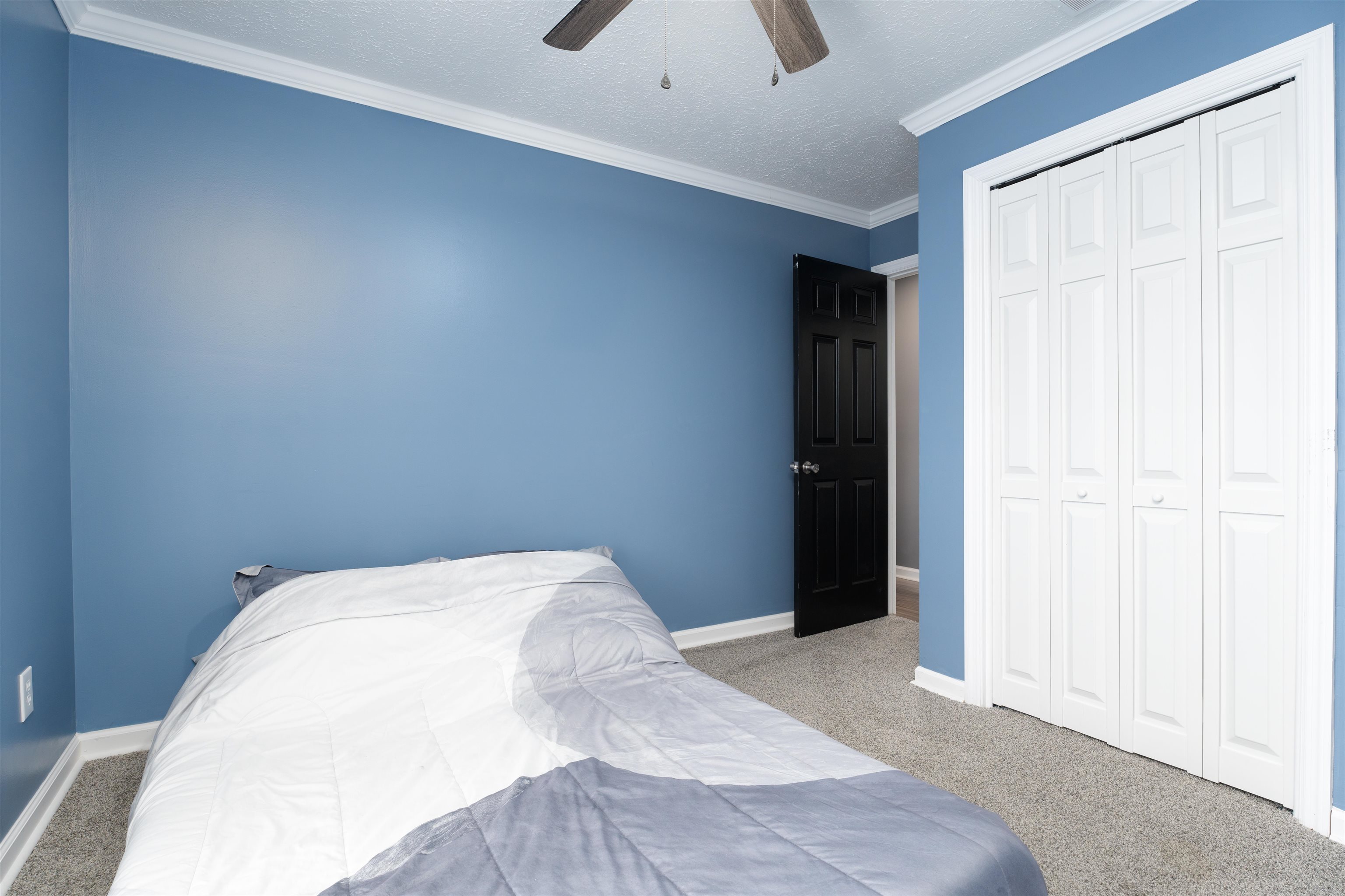 3819 Greenfield Ln, Owensboro, Kentucky 42301, 3 Bedrooms Bedrooms, ,1 BathroomBathrooms,Single Family Residence,For Sale,Greenfield Ln,91821