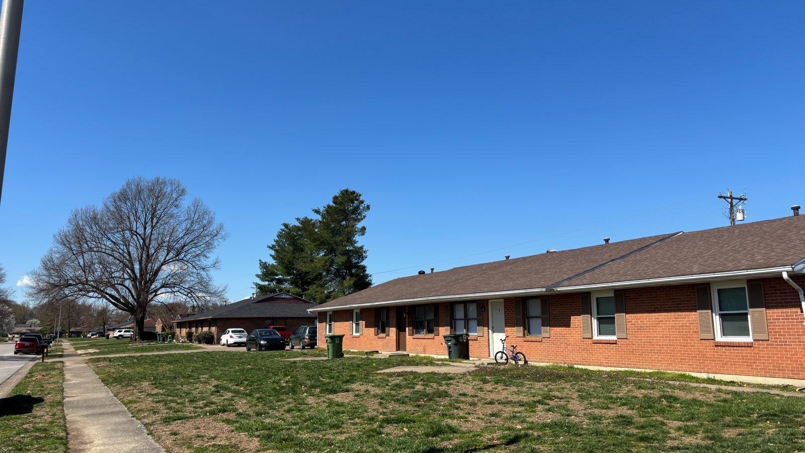 2213 2225, 2301, 2309, 2317, 2325, 2349 Yewells Landing N, Owensboro, Kentucky 42303, ,Multi-unit,For Sale,2225,2301,2309,2317,2325,2349 Yewells Landing N,91824