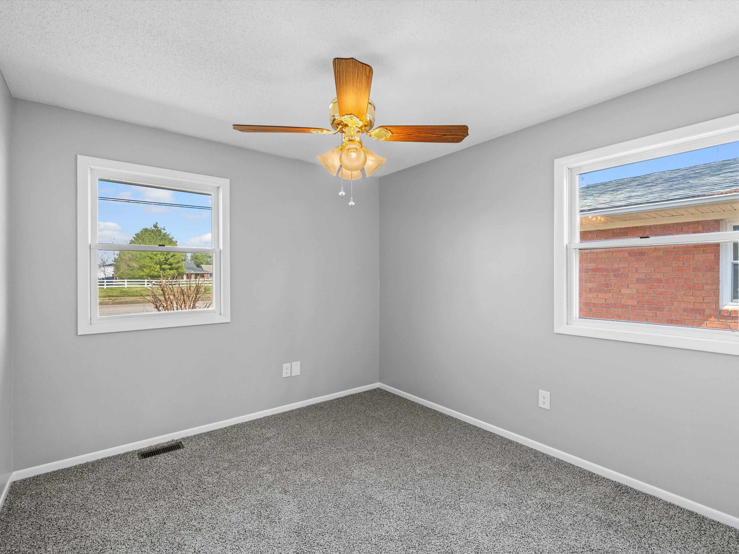 2428 Tamarack Road, Owensboro, Kentucky 42301, 3 Bedrooms Bedrooms, ,1 BathroomBathrooms,Single Family Residence,For Sale,Tamarack Road,91827