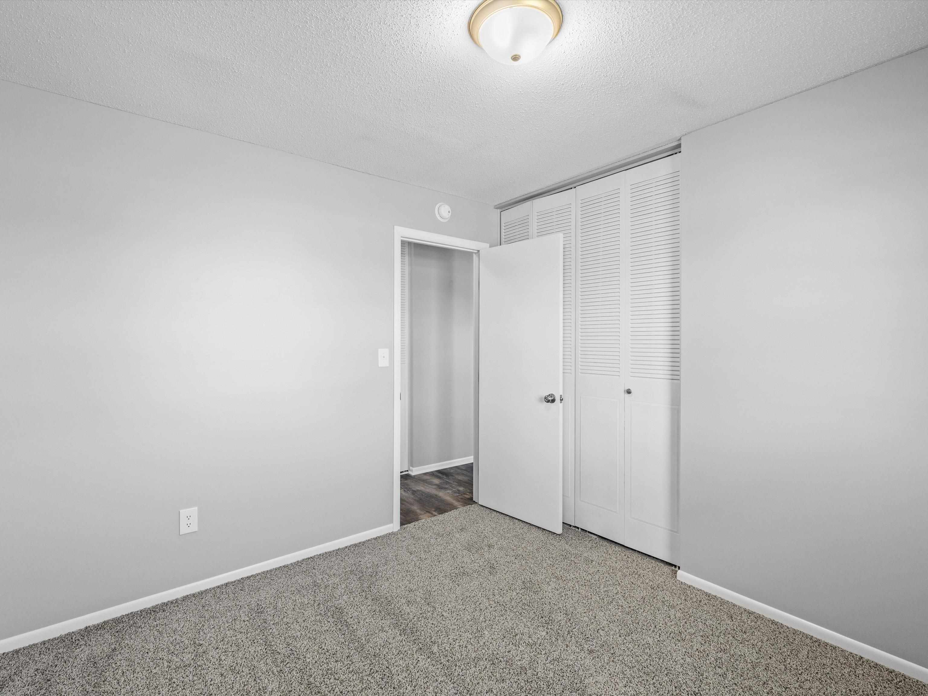 2428 Tamarack Road, Owensboro, Kentucky 42301, 3 Bedrooms Bedrooms, ,1 BathroomBathrooms,Single Family Residence,For Sale,Tamarack Road,91827