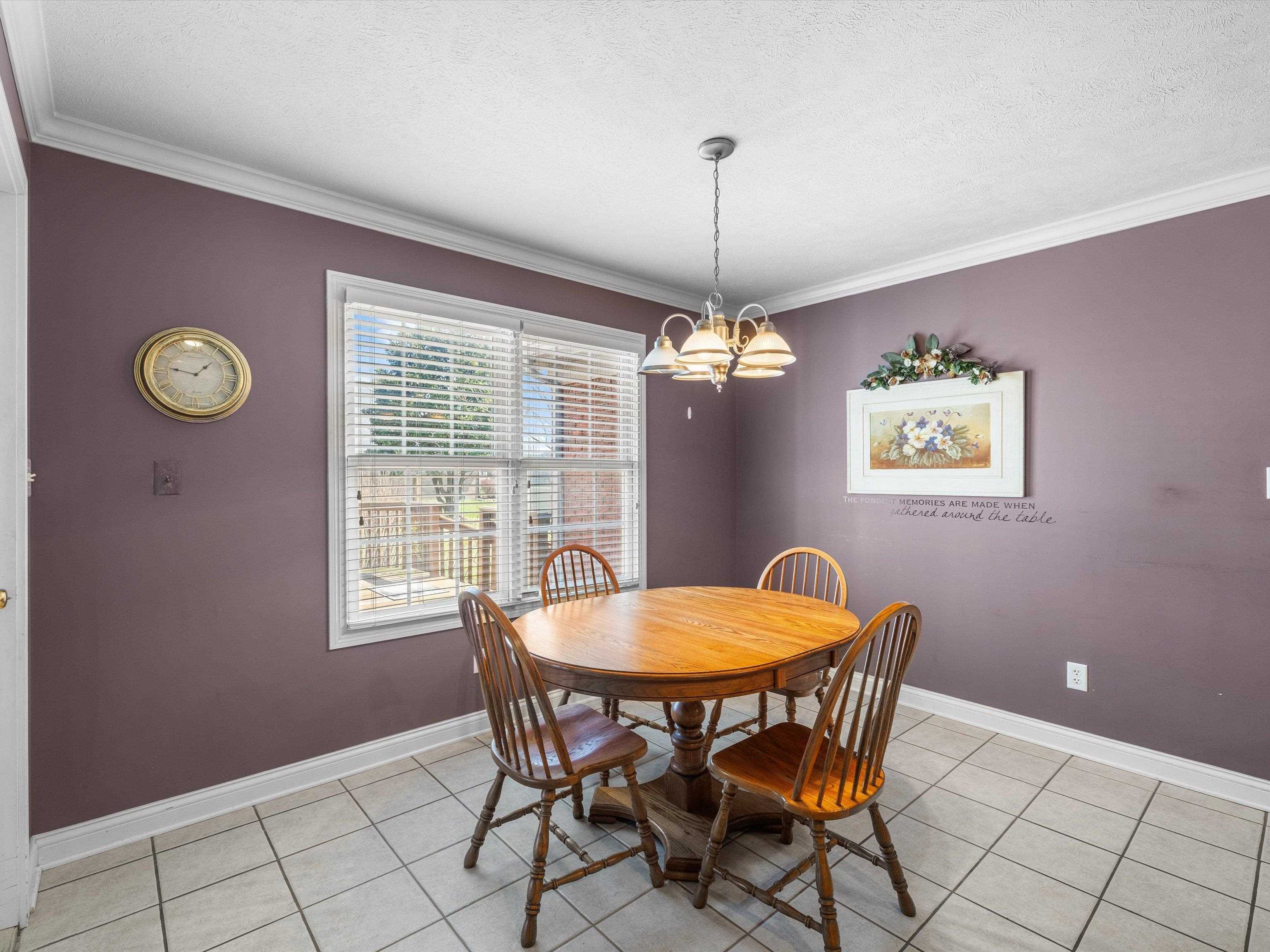 2225 Hayden Bridge Rd., Owensboro, Kentucky 42301, 3 Bedrooms Bedrooms, ,2 BathroomsBathrooms,Single Family Residence,For Sale,Hayden Bridge Rd.,91837