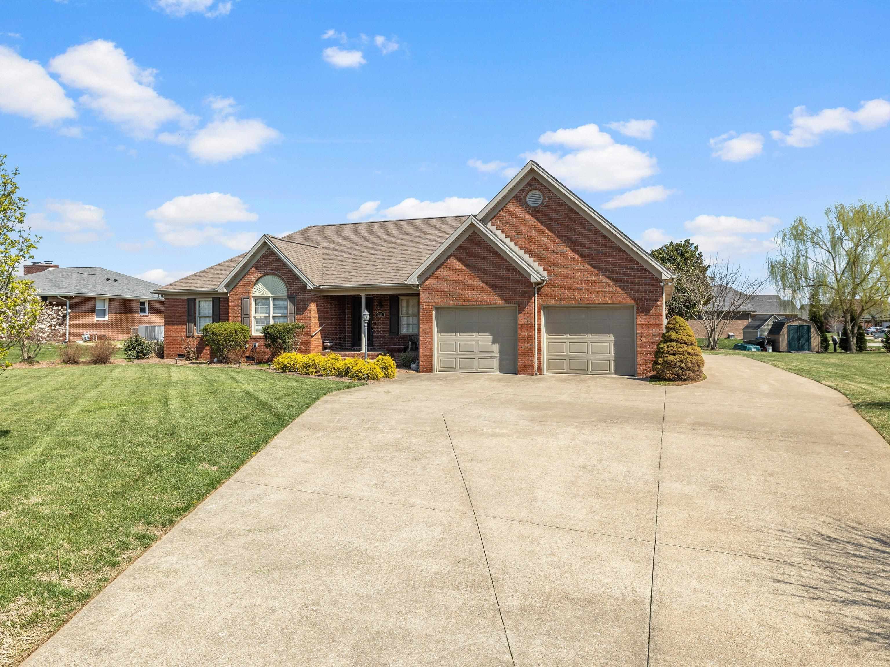 2225 Hayden Bridge Rd., Owensboro, Kentucky 42301, 3 Bedrooms Bedrooms, ,2 BathroomsBathrooms,Single Family Residence,For Sale,Hayden Bridge Rd.,91837