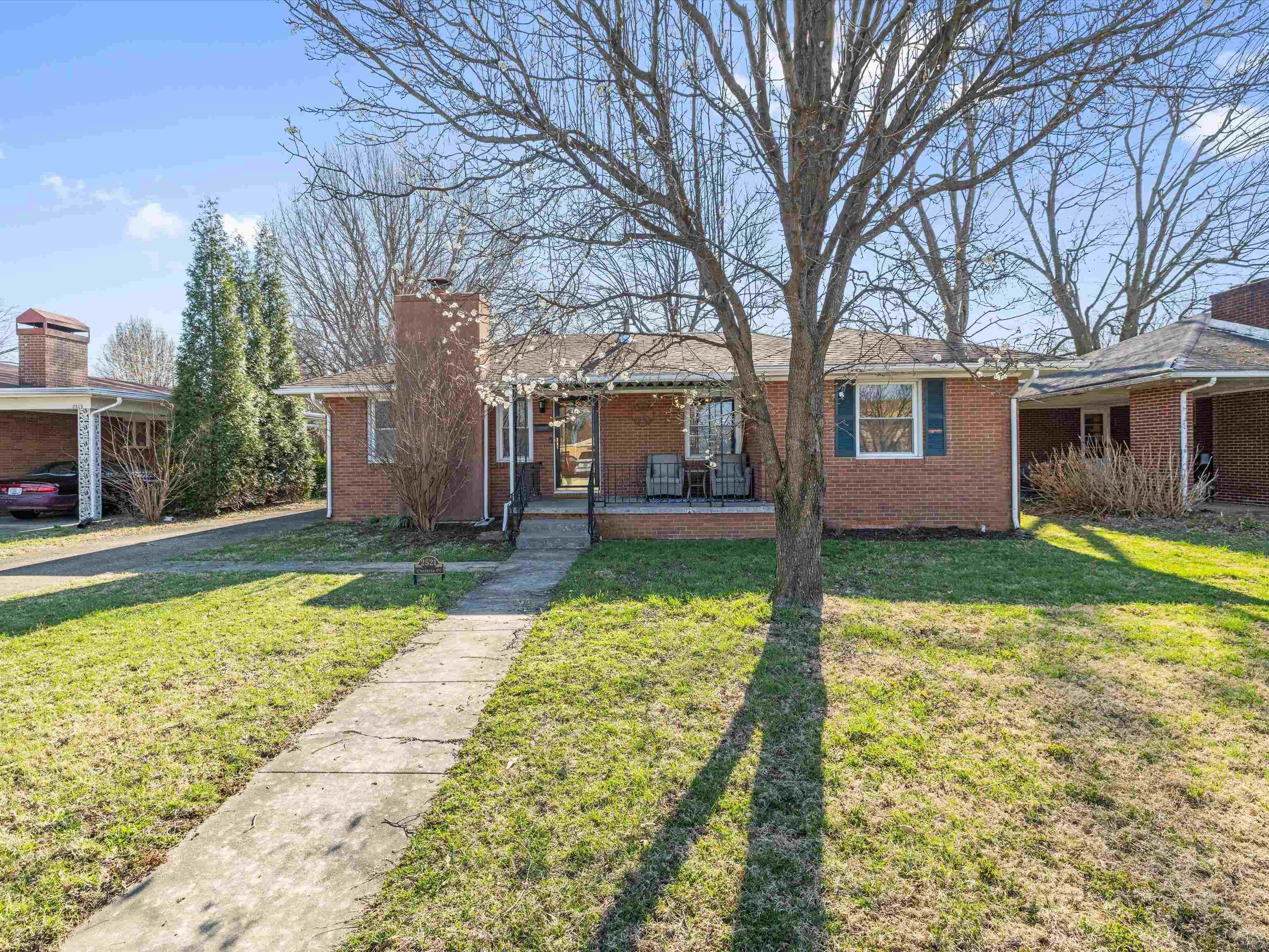 2521 Christie Place, Owensboro, Kentucky 42301, 3 Bedrooms Bedrooms, ,1 BathroomBathrooms,Single Family Residence,For Sale,Christie Place,91839