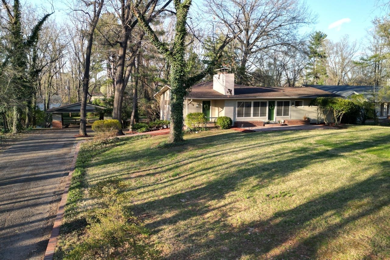 418 Cardinal Drive, Hopkinsville, Kentucky 42240, 4 Bedrooms Bedrooms, ,3 BathroomsBathrooms,Single Family Residence,For Sale,Cardinal Drive,91840
