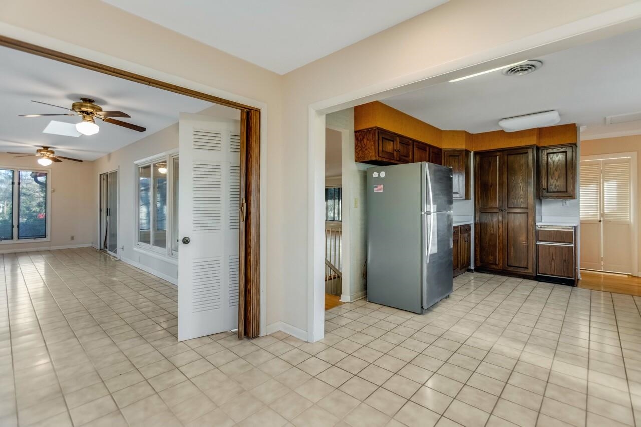 418 Cardinal Drive, Hopkinsville, Kentucky 42240, 4 Bedrooms Bedrooms, ,3 BathroomsBathrooms,Single Family Residence,For Sale,Cardinal Drive,91840