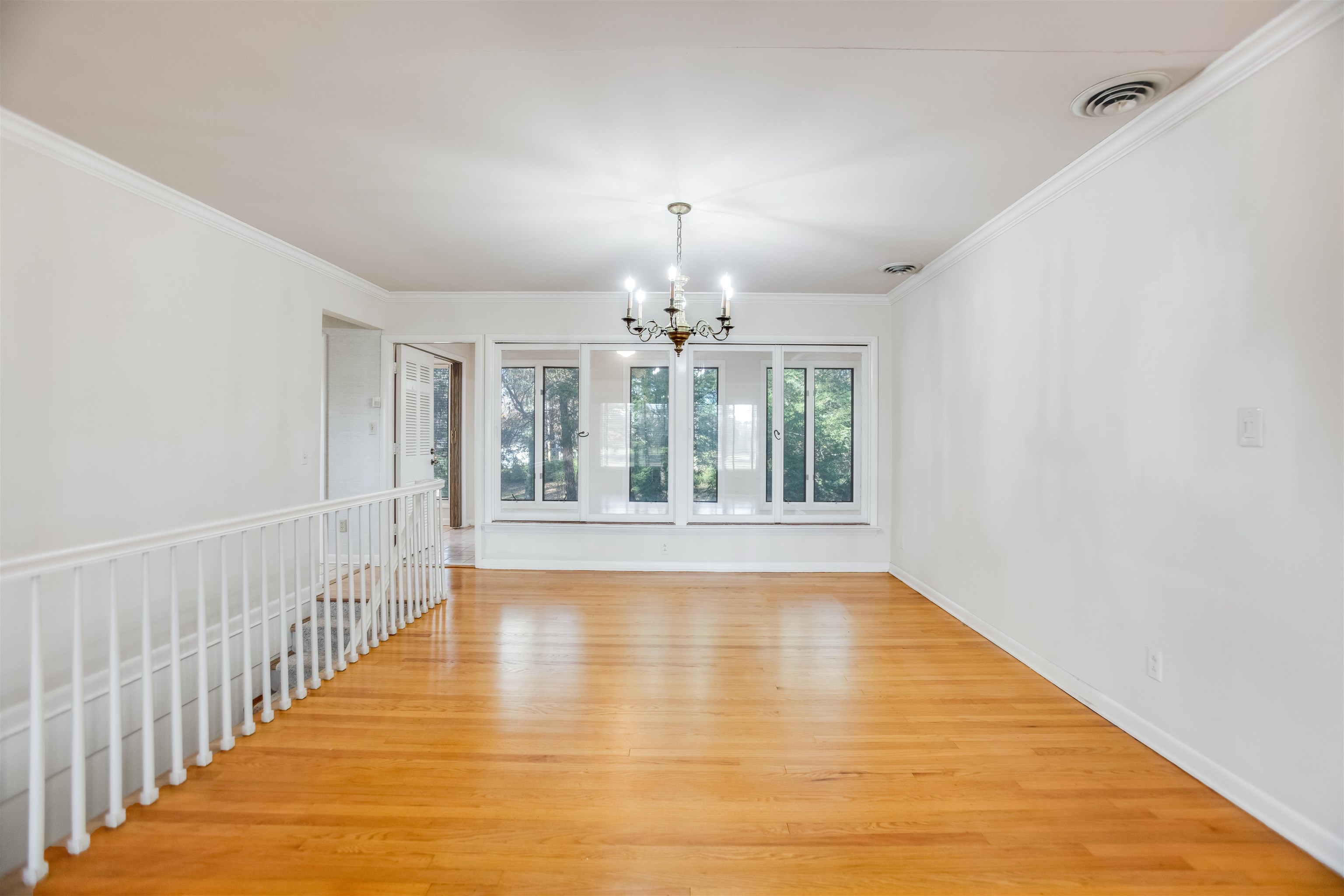 418 Cardinal Drive, Hopkinsville, Kentucky 42240, 4 Bedrooms Bedrooms, ,3 BathroomsBathrooms,Single Family Residence,For Sale,Cardinal Drive,91840