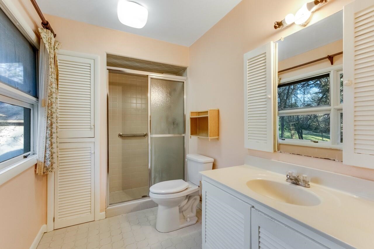 418 Cardinal Drive, Hopkinsville, Kentucky 42240, 4 Bedrooms Bedrooms, ,3 BathroomsBathrooms,Single Family Residence,For Sale,Cardinal Drive,91840