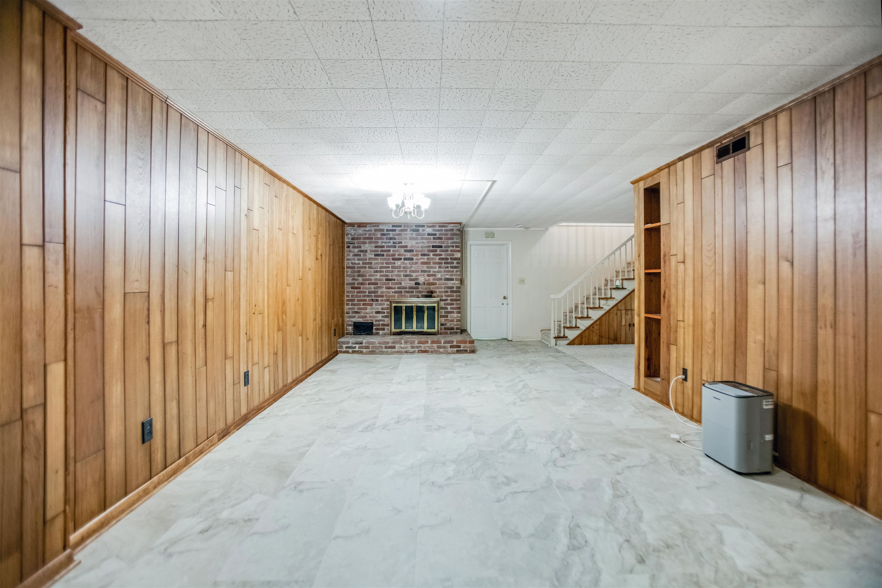 418 Cardinal Drive, Hopkinsville, Kentucky 42240, 4 Bedrooms Bedrooms, ,3 BathroomsBathrooms,Single Family Residence,For Sale,Cardinal Drive,91840