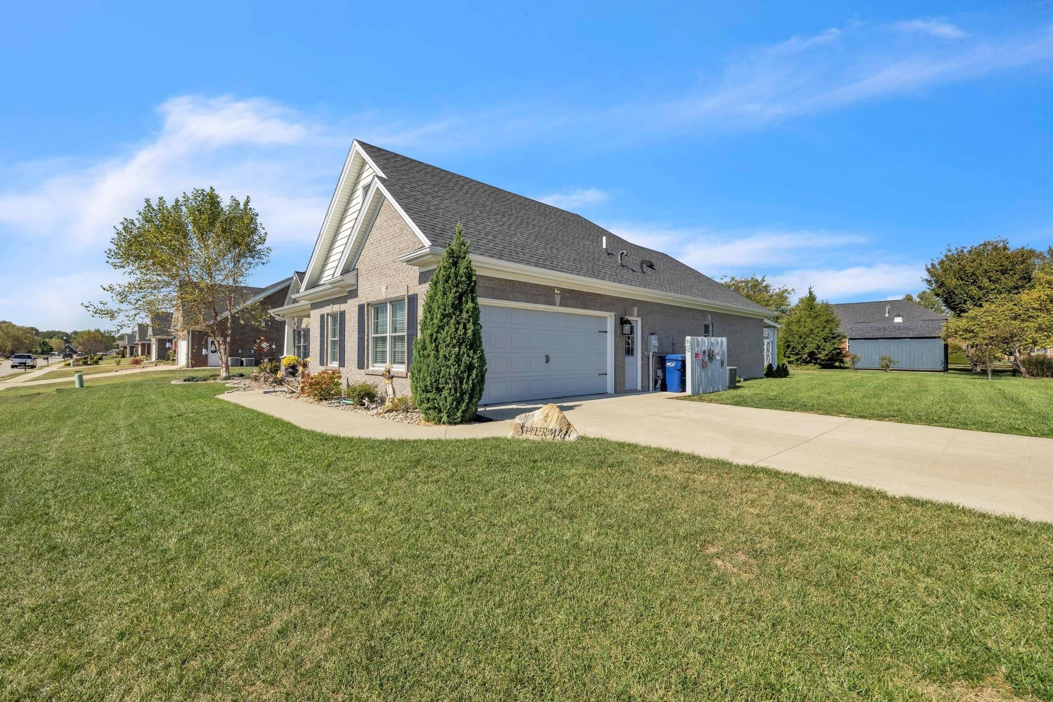 6356 Springwood Drive, Owensboro, Kentucky 42301, 3 Bedrooms Bedrooms, ,2 BathroomsBathrooms,Single Family Residence,For Sale,Springwood Drive,91848