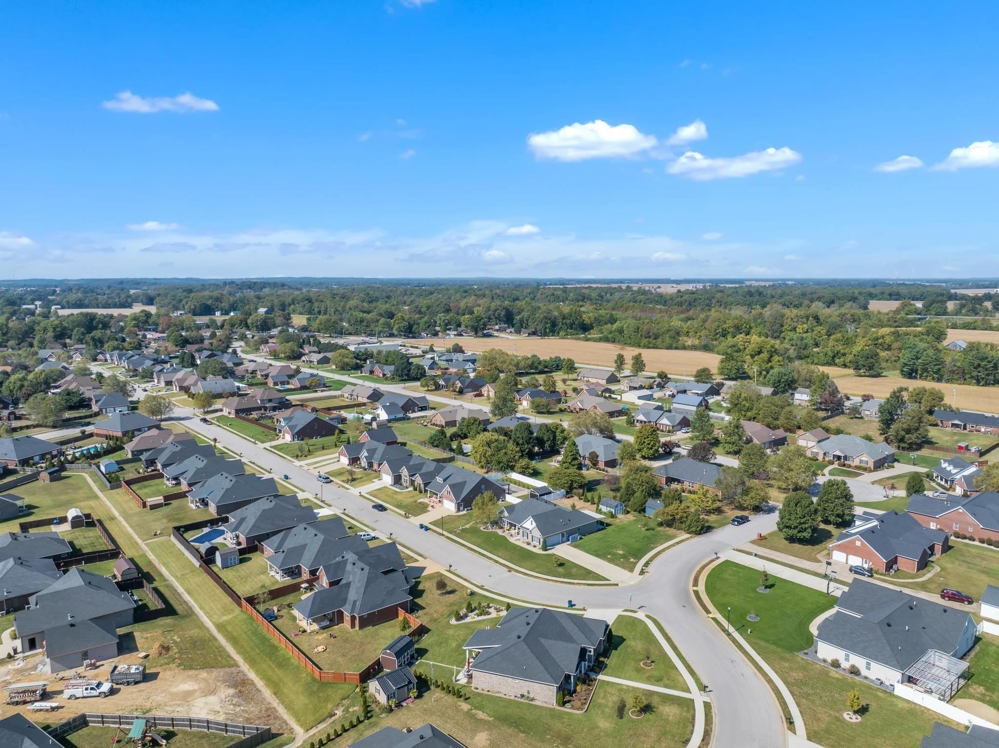 6356 Springwood Drive, Owensboro, Kentucky 42301, 3 Bedrooms Bedrooms, ,2 BathroomsBathrooms,Single Family Residence,For Sale,Springwood Drive,91848