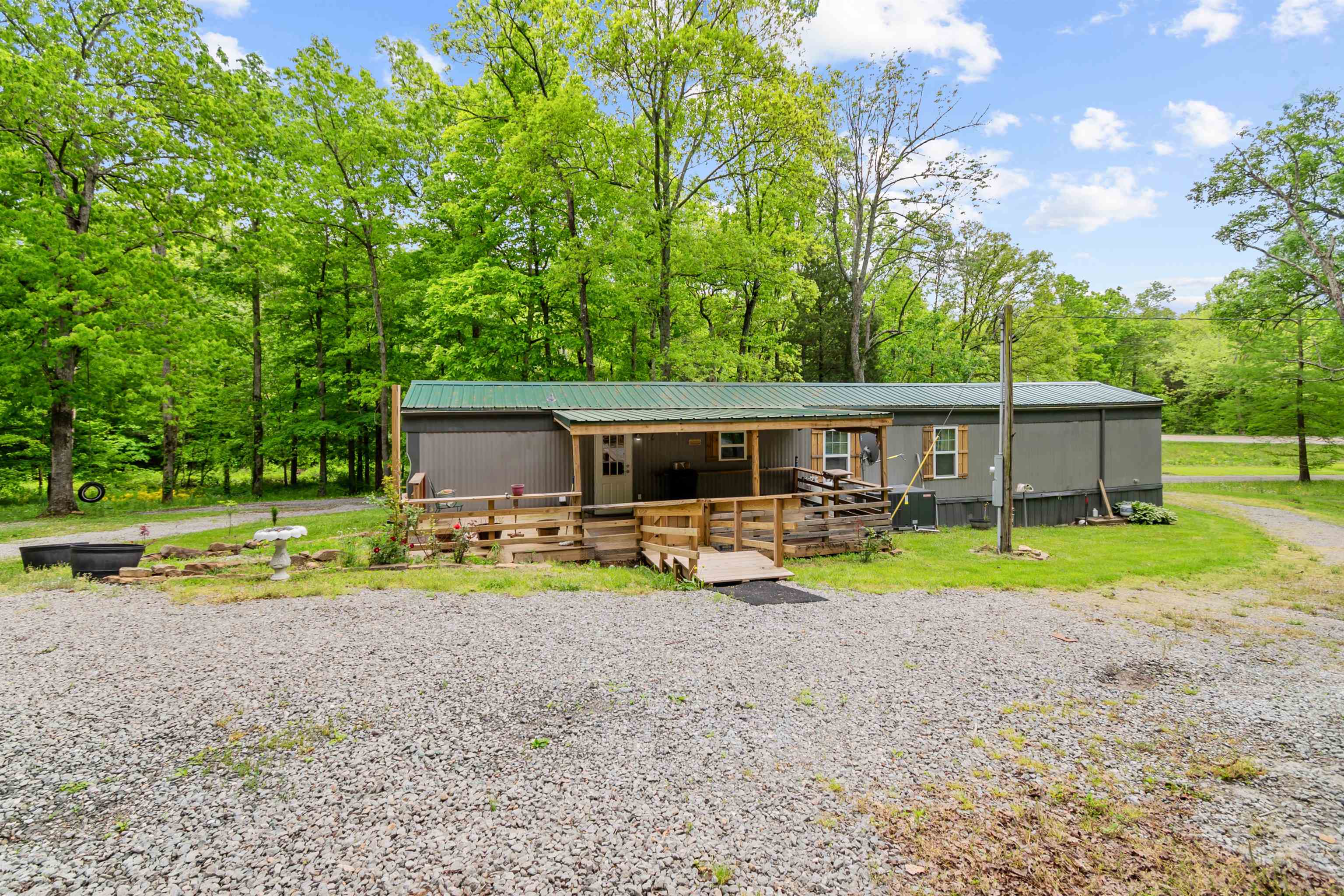 2662 Hwy 110, Falls of Rough, Kentucky 42119, 2 Bedrooms Bedrooms, ,2 BathroomsBathrooms,Single Family Residence,For Sale,Hwy 110,91852