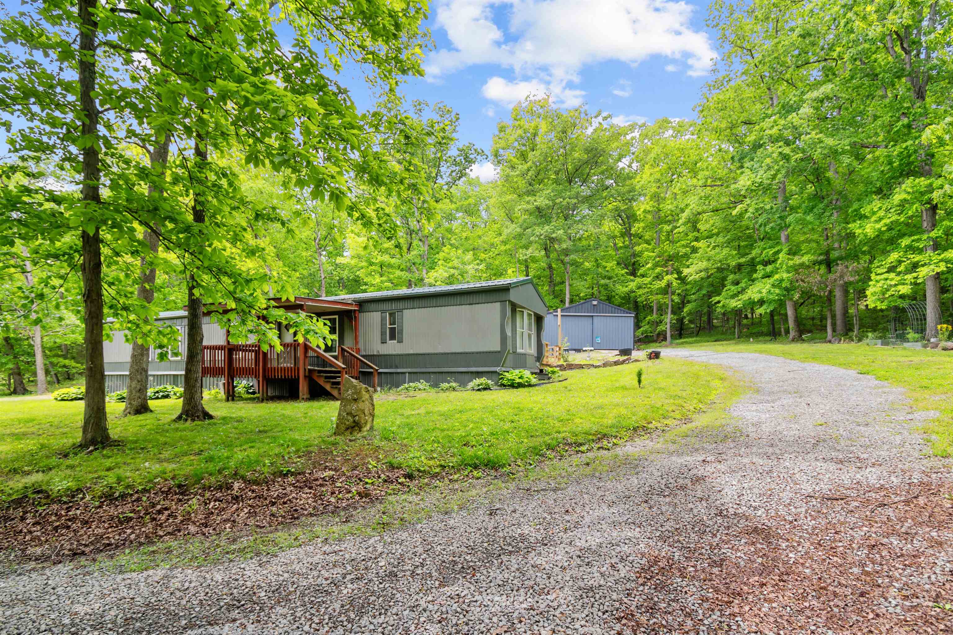 2662 Hwy 110, Falls of Rough, Kentucky 42119, 2 Bedrooms Bedrooms, ,2 BathroomsBathrooms,Single Family Residence,For Sale,Hwy 110,91852