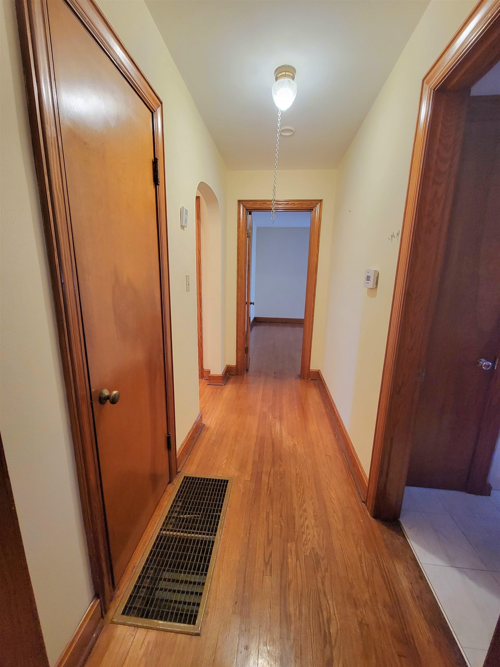 419 Main St, Centertown, Kentucky 42328, 2 Bedrooms Bedrooms, ,1 BathroomBathrooms,Single Family Residence,For Sale,Main St,91854