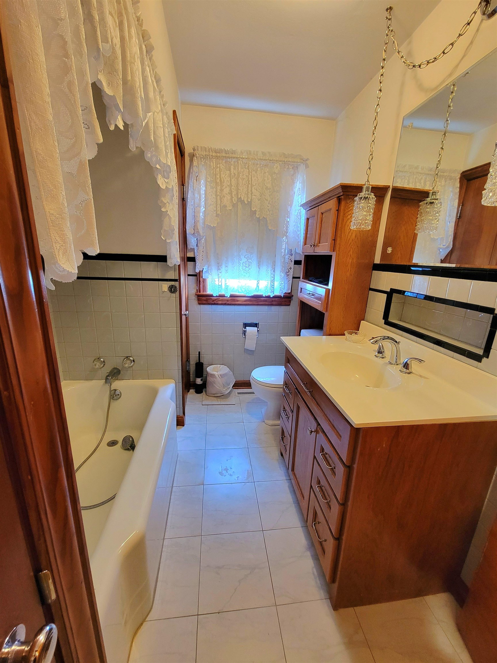 419 Main St, Centertown, Kentucky 42328, 2 Bedrooms Bedrooms, ,1 BathroomBathrooms,Single Family Residence,For Sale,Main St,91854