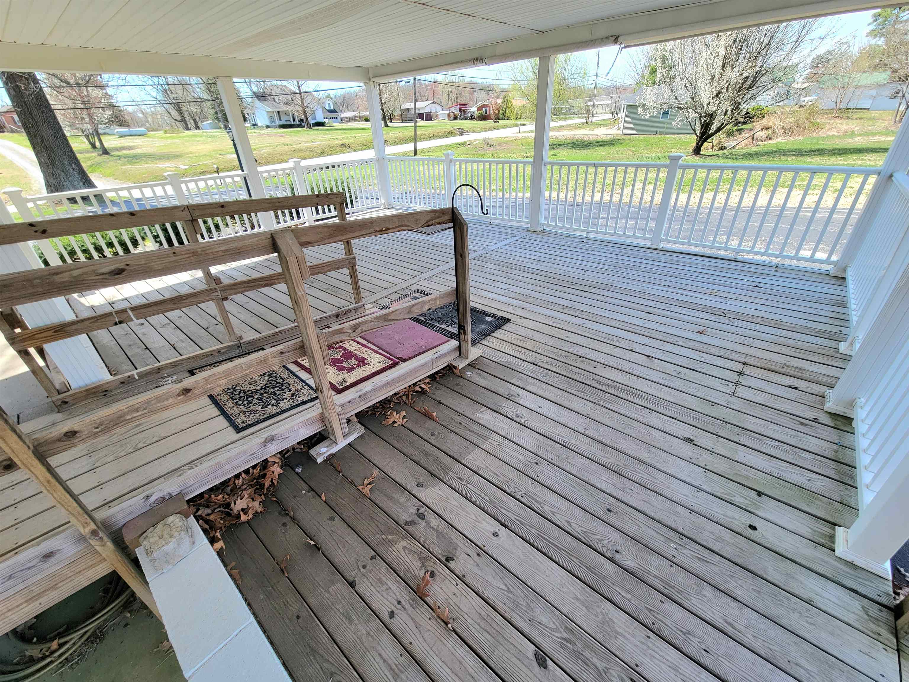 419 Main St, Centertown, Kentucky 42328, 2 Bedrooms Bedrooms, ,1 BathroomBathrooms,Single Family Residence,For Sale,Main St,91854