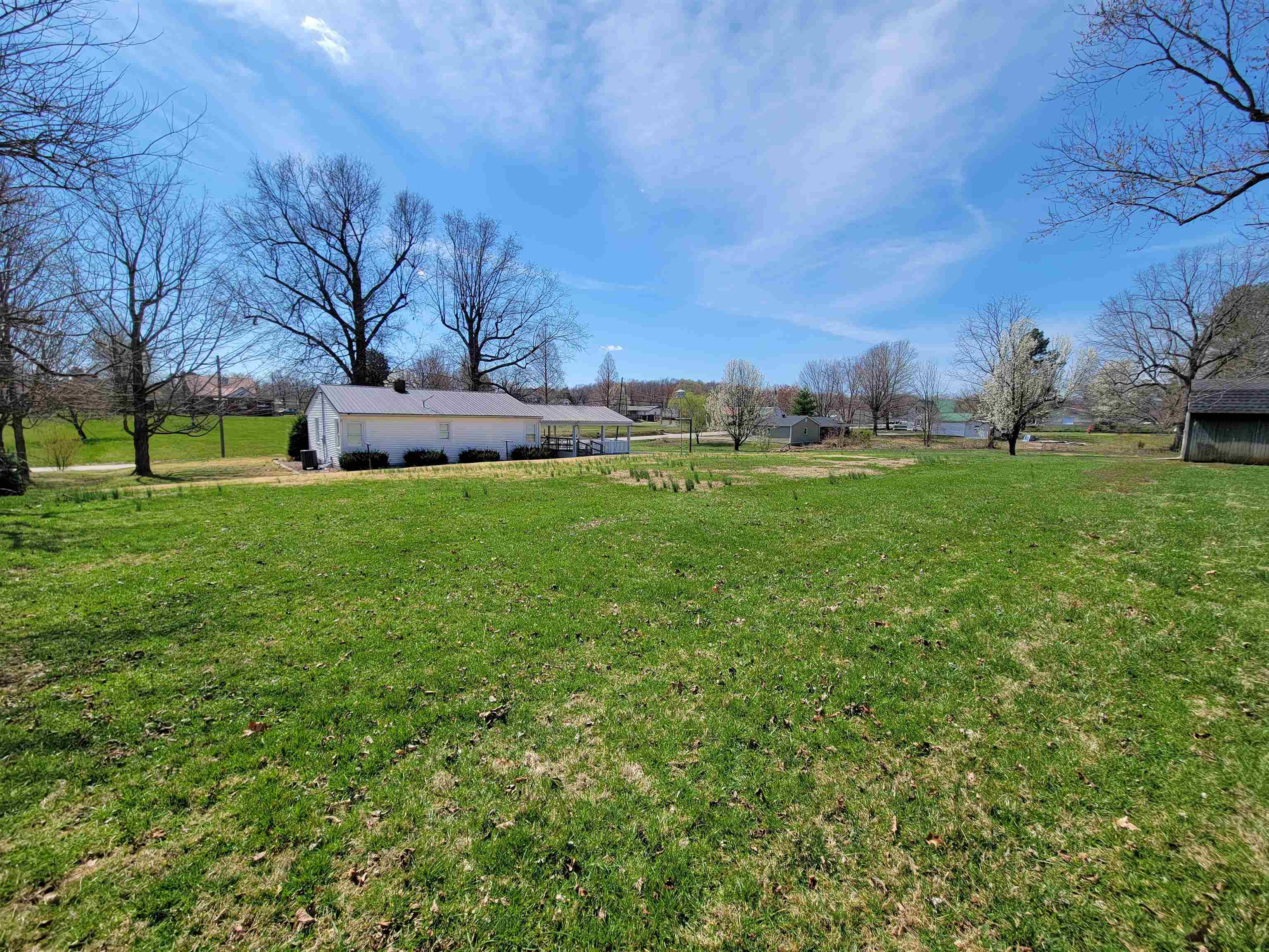 419 Main St, Centertown, Kentucky 42328, 2 Bedrooms Bedrooms, ,1 BathroomBathrooms,Single Family Residence,For Sale,Main St,91854