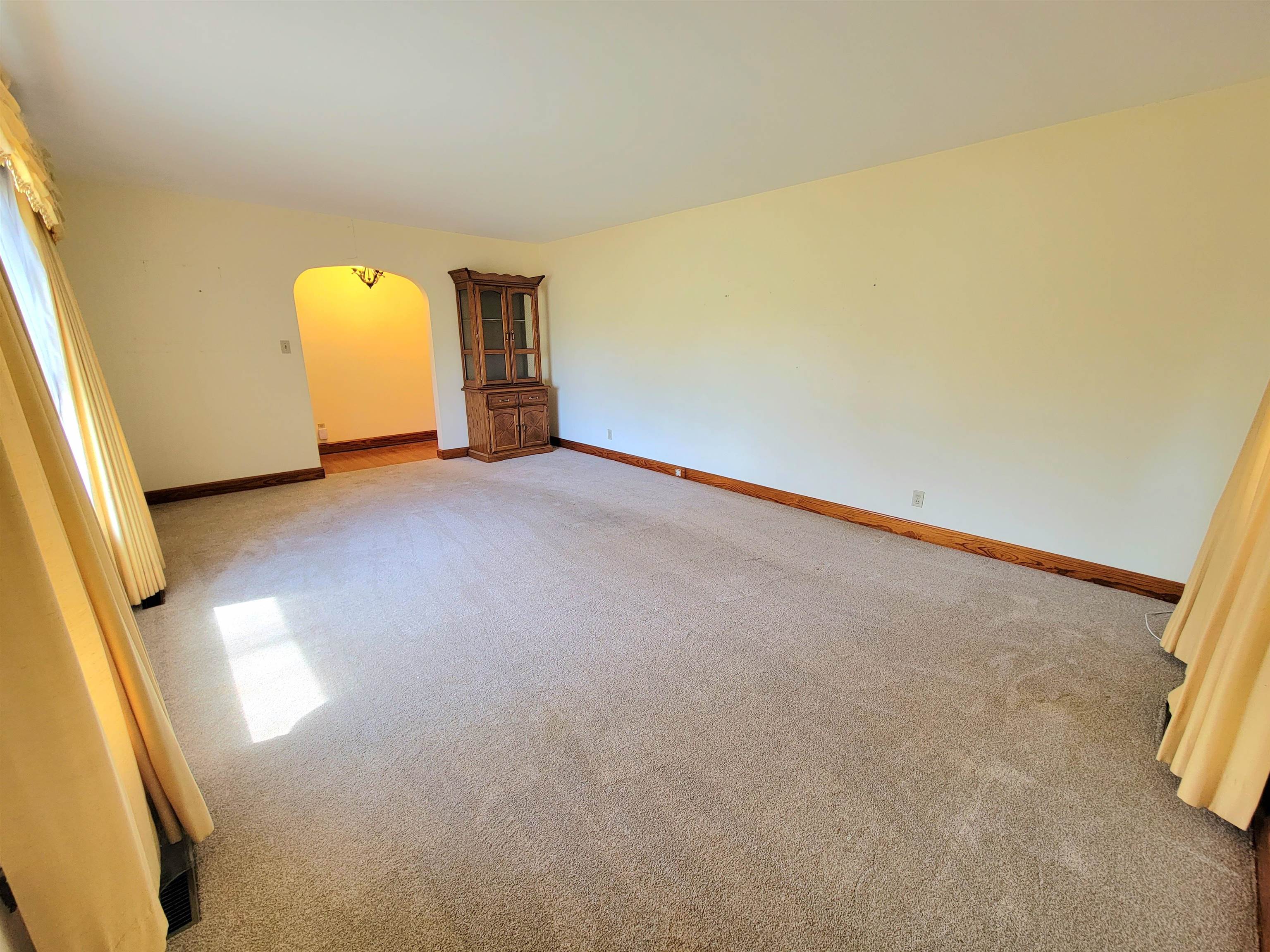 419 Main St, Centertown, Kentucky 42328, 2 Bedrooms Bedrooms, ,1 BathroomBathrooms,Single Family Residence,For Sale,Main St,91854