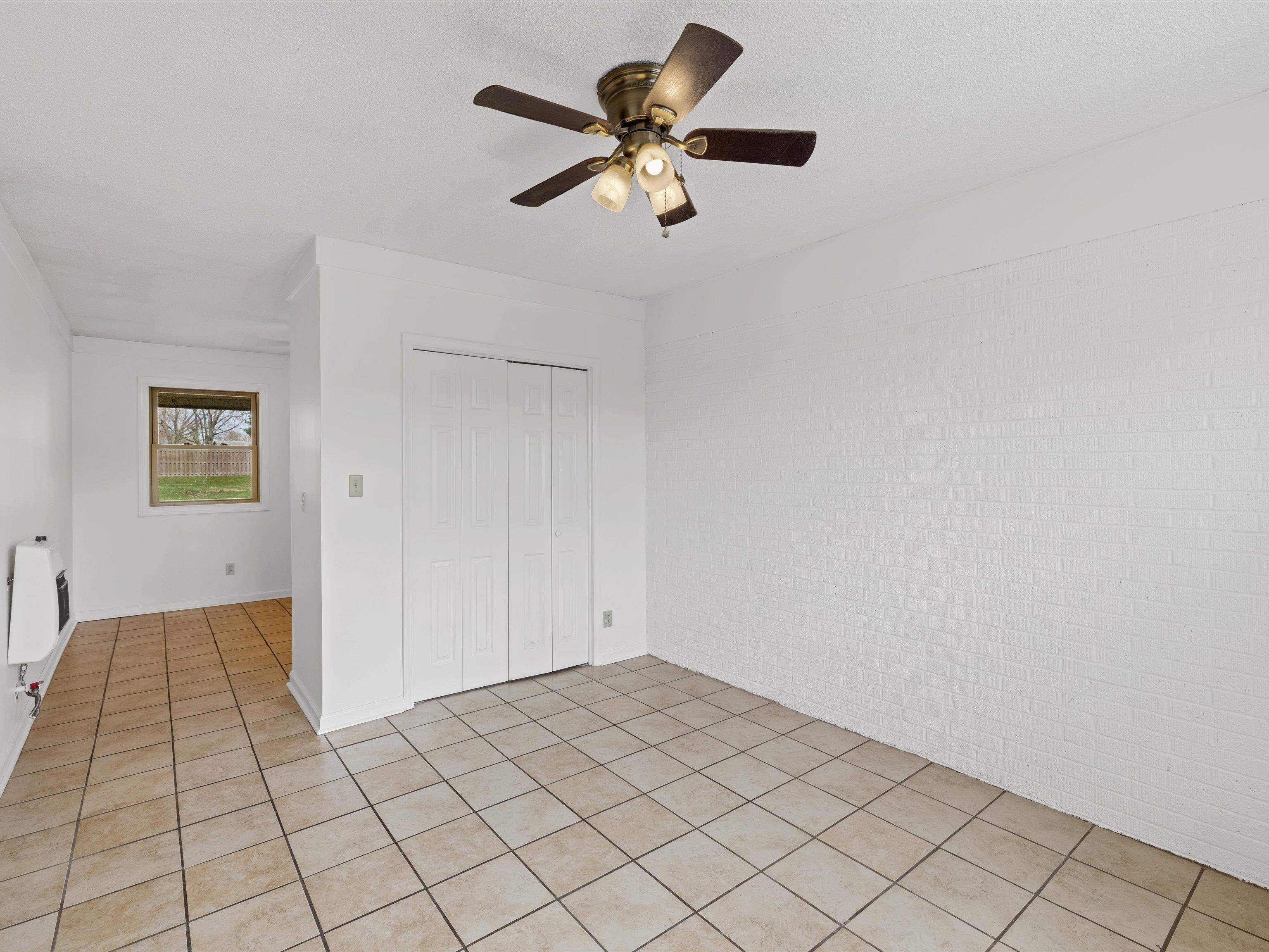 1917 Reid Road, Owensboro, Kentucky 42303, 3 Bedrooms Bedrooms, ,1 BathroomBathrooms,Single Family Residence,For Sale,Reid Road,91855