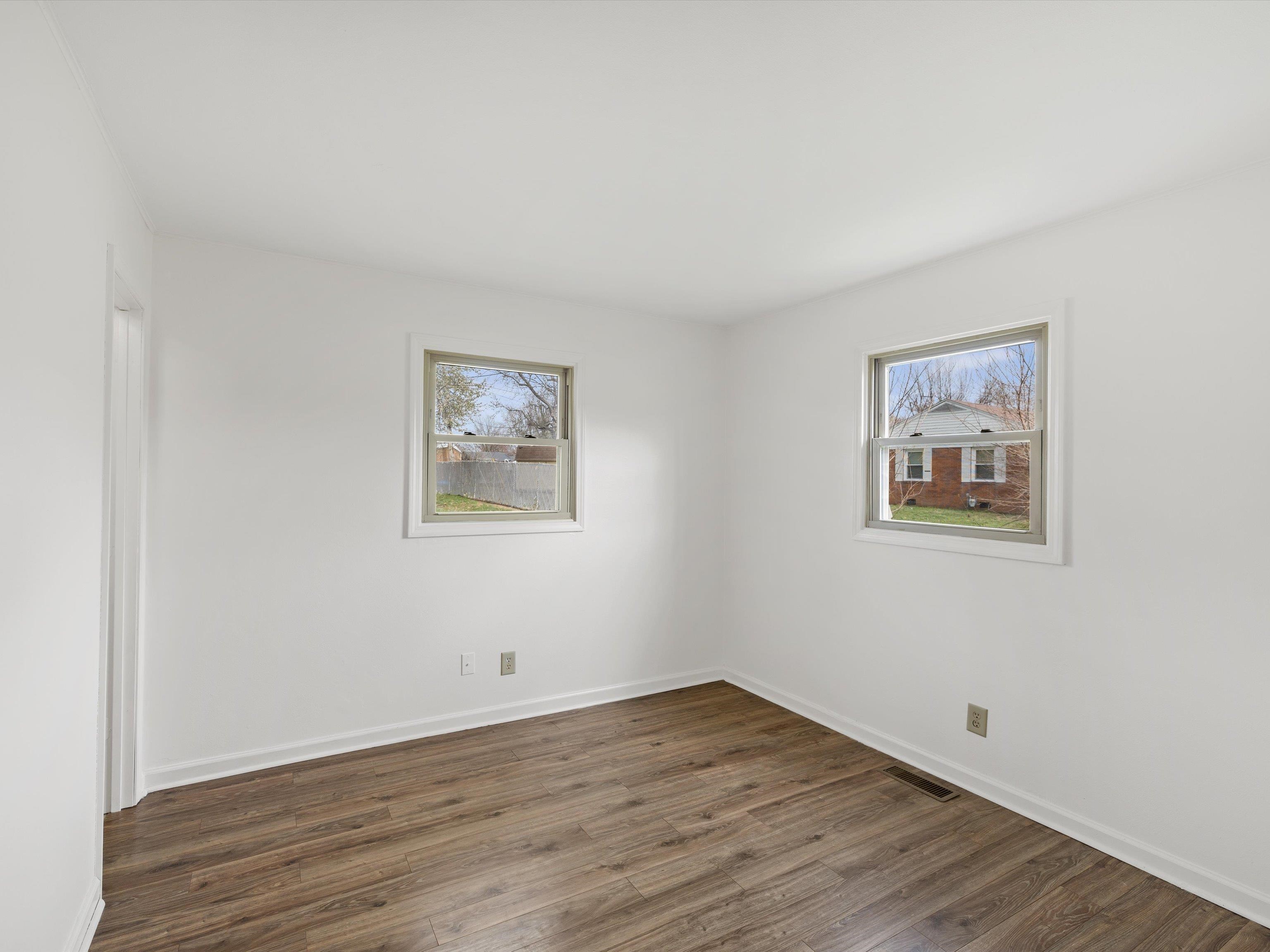 1917 Reid Road, Owensboro, Kentucky 42303, 3 Bedrooms Bedrooms, ,1 BathroomBathrooms,Single Family Residence,For Sale,Reid Road,91855