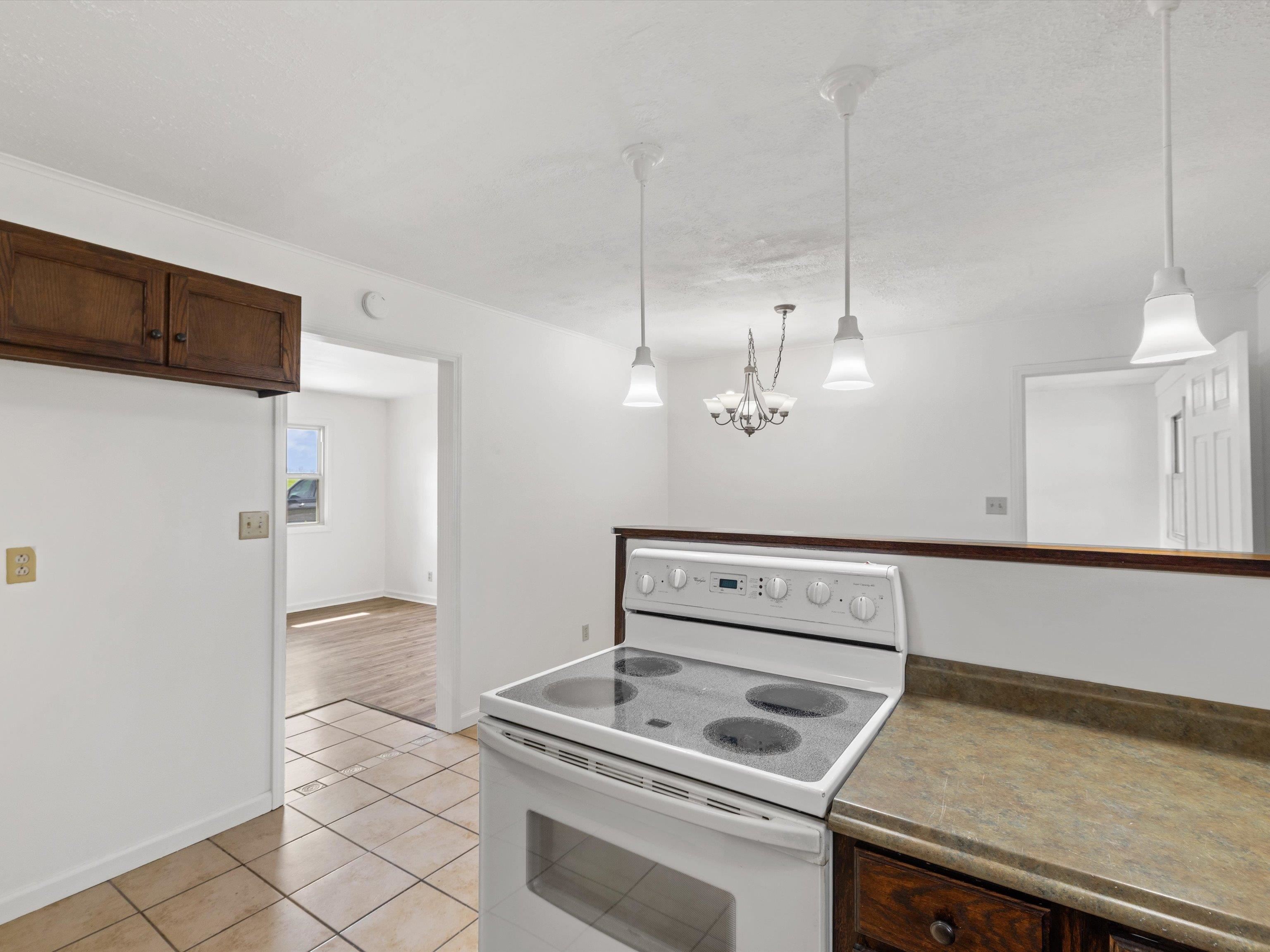 1917 Reid Road, Owensboro, Kentucky 42303, 3 Bedrooms Bedrooms, ,1 BathroomBathrooms,Single Family Residence,For Sale,Reid Road,91855