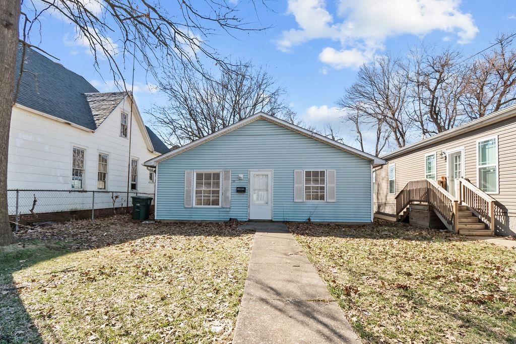 426 Cedar Street, Owensboro, Kentucky 42301, 3 Bedrooms Bedrooms, ,2 BathroomsBathrooms,Single Family Residence,For Sale,Cedar Street,91859