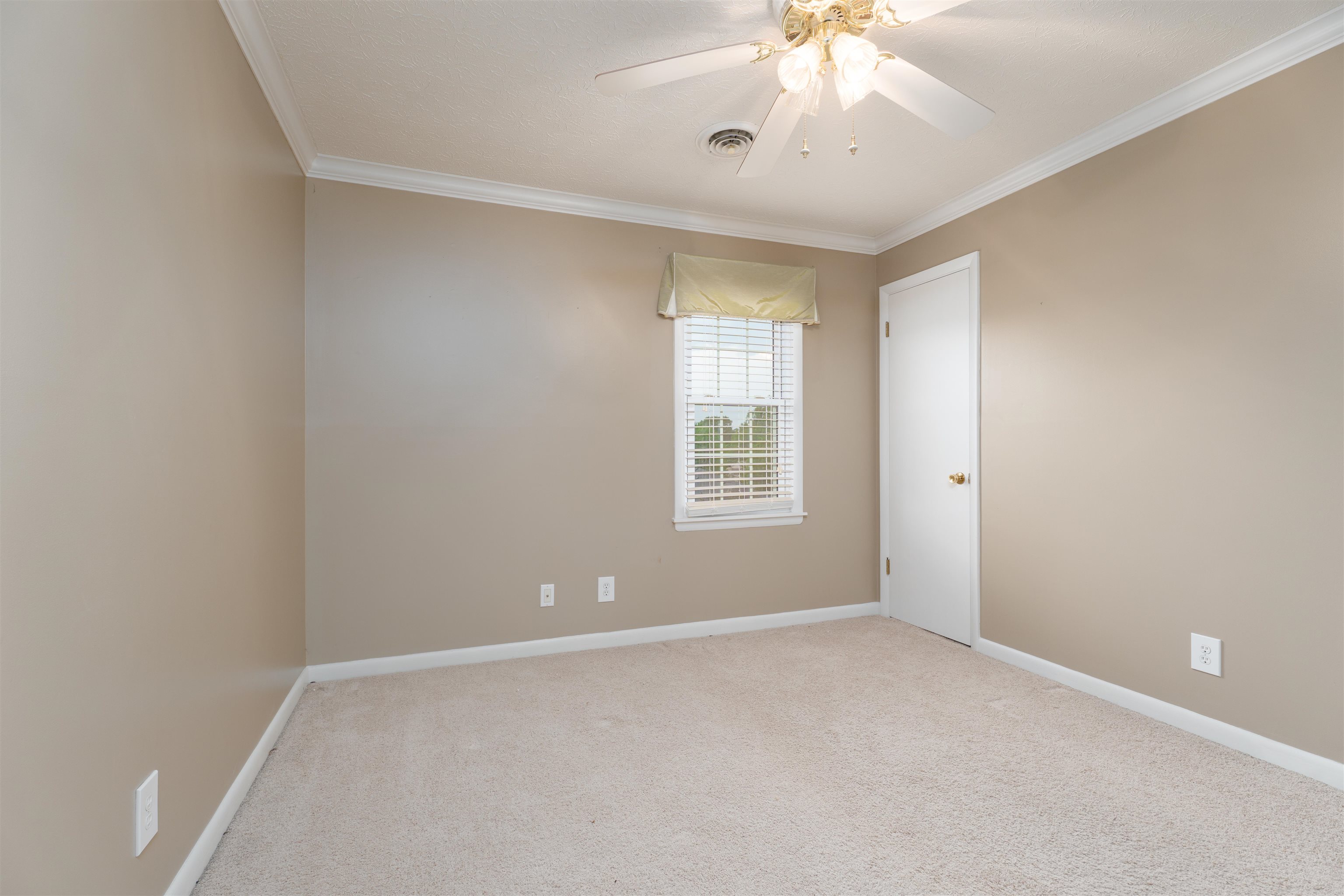104 Cardinal Dr, Central City, Kentucky 42330, 3 Bedrooms Bedrooms, ,2 BathroomsBathrooms,Single Family Residence,For Sale,Cardinal Dr,91861