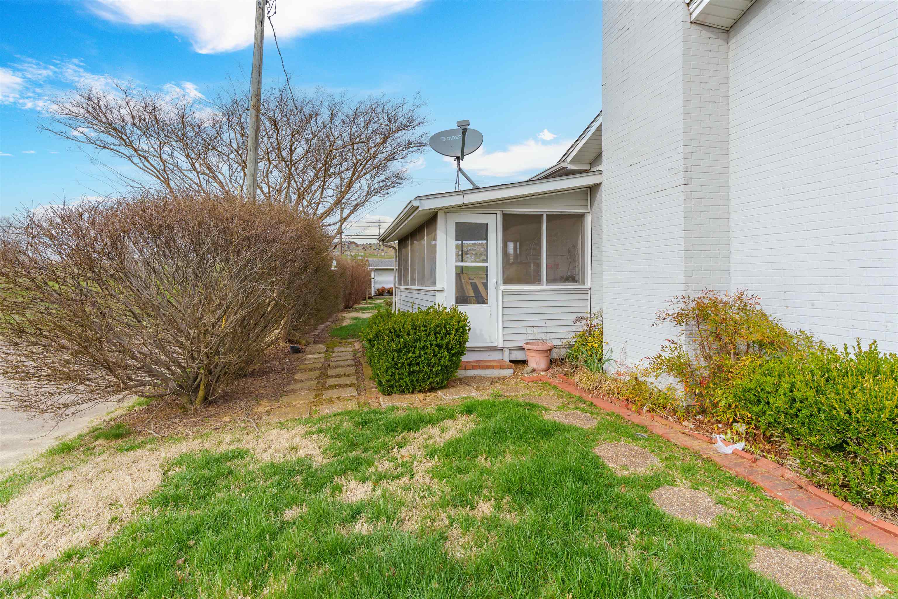 104 Cardinal Dr, Central City, Kentucky 42330, 3 Bedrooms Bedrooms, ,2 BathroomsBathrooms,Single Family Residence,For Sale,Cardinal Dr,91861